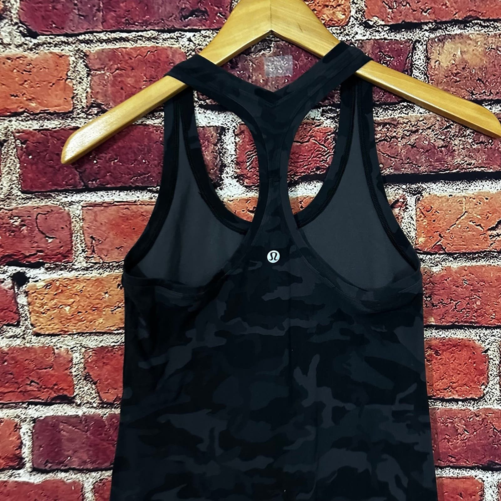 Lululemon Lululemon Tank top size 8 Size M / US 6-8 / IT 42-44 - 4 Thumbnail