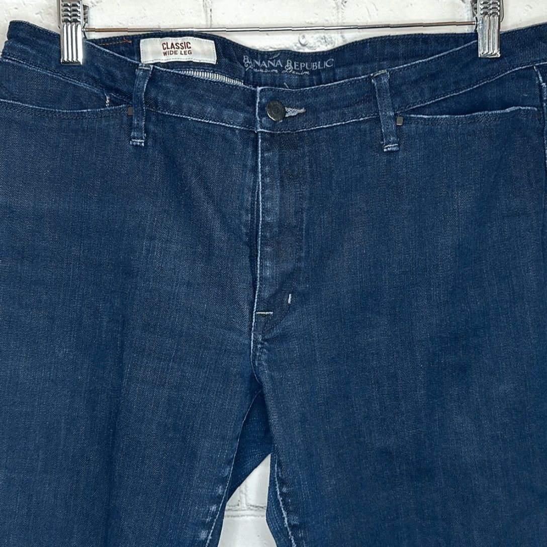 Banana Republic VINTAGE Banana Republic Dark Wash Classic Wide Leg Jeans Women 14 Wide-Leg Accessibility? Size 36" / US 14 / IT 50 - 2 Thumbnail