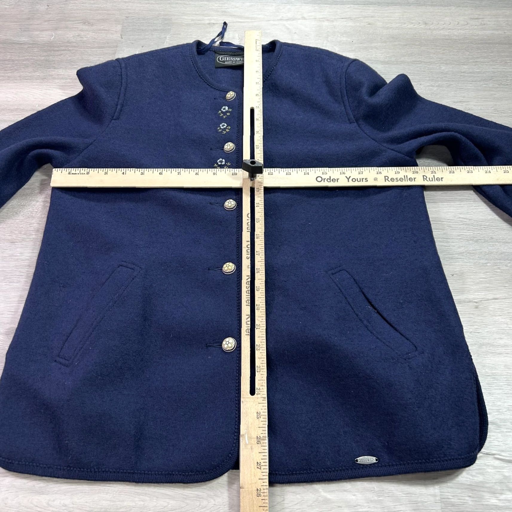 Vintage Giesswein Jacket Womens 38 Blue Merino Wool Button Front Embroidered Austria Size XS / US 0-2 / IT 36-38 - 6 Thumbnail