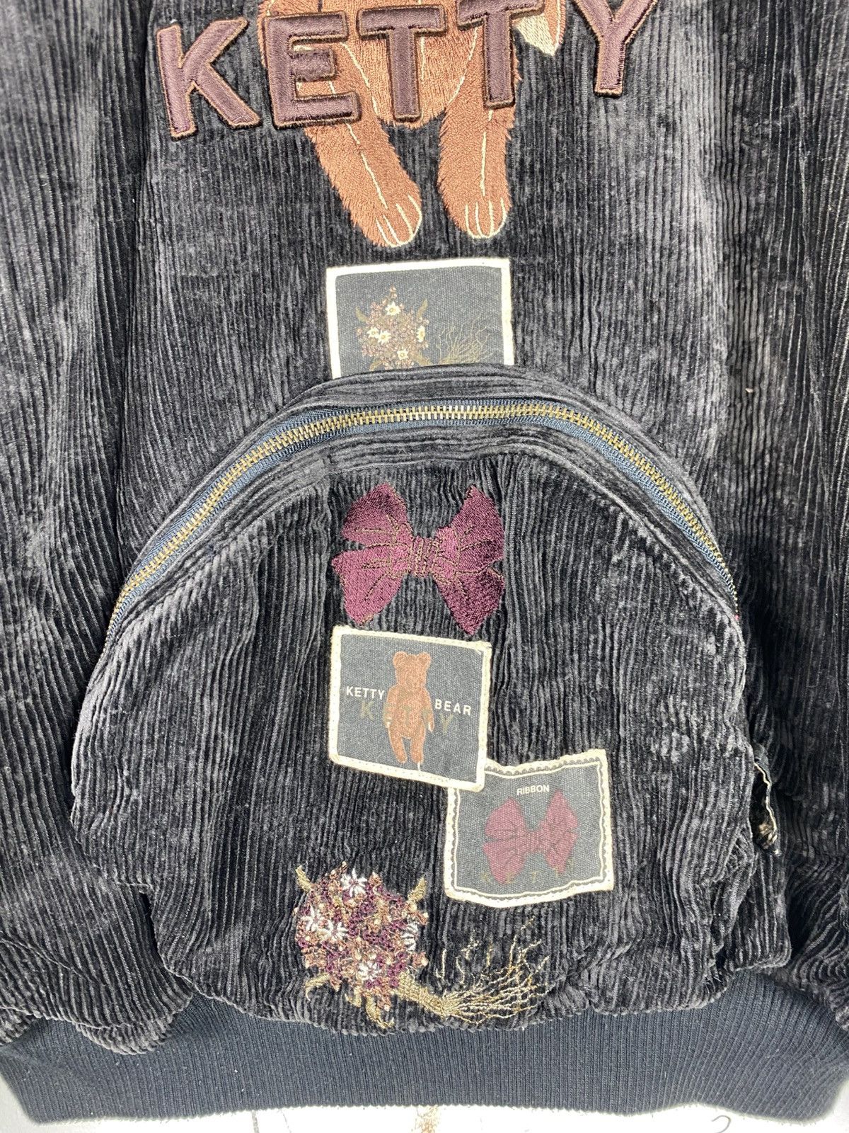 Japanese Brand Rare Vintage 90s Ketty Bear Reversible Bomber Jacket Size US M / EU 48-50 / 2 - 21 Thumbnail