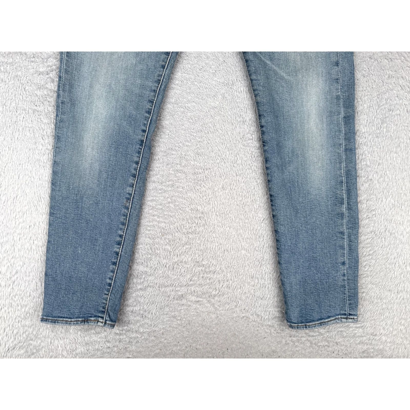 Levi's Levi's Jeans Mens Slim 29x30 Blue 512 Premium Light Wash Tapered Denim Stretch 5-Pocket Jeans Mens Size US 29 - 2 Thumbnail