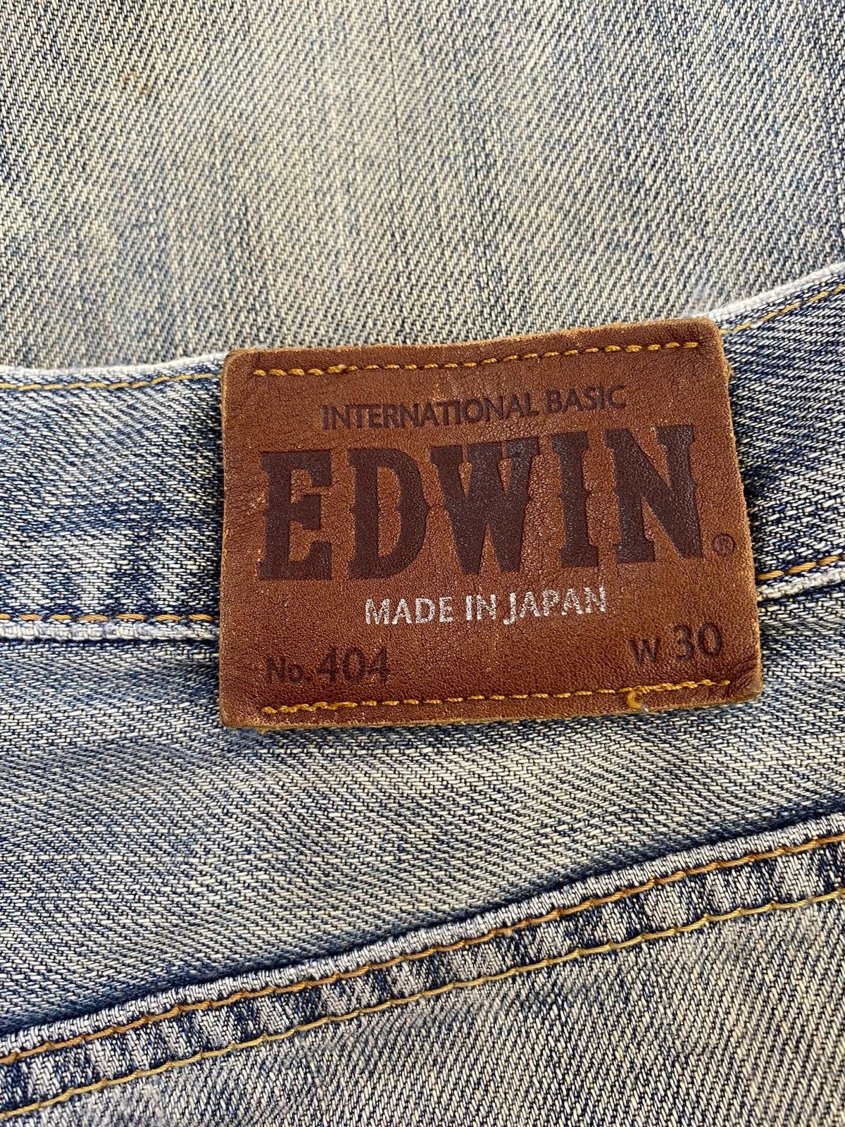 Edwin Vintage Edwin Faded Wash Ripped Style Loose Jeans Size US 31 - 10 Thumbnail