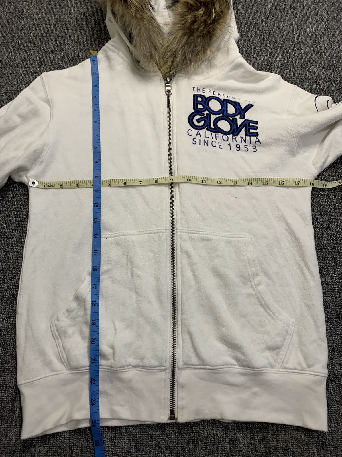 Japanese Brand Vintage Gothic Body Glove White Poem Zip Faux Fur Hoodie Size US S / EU 44-46 / 1 - 9 Thumbnail