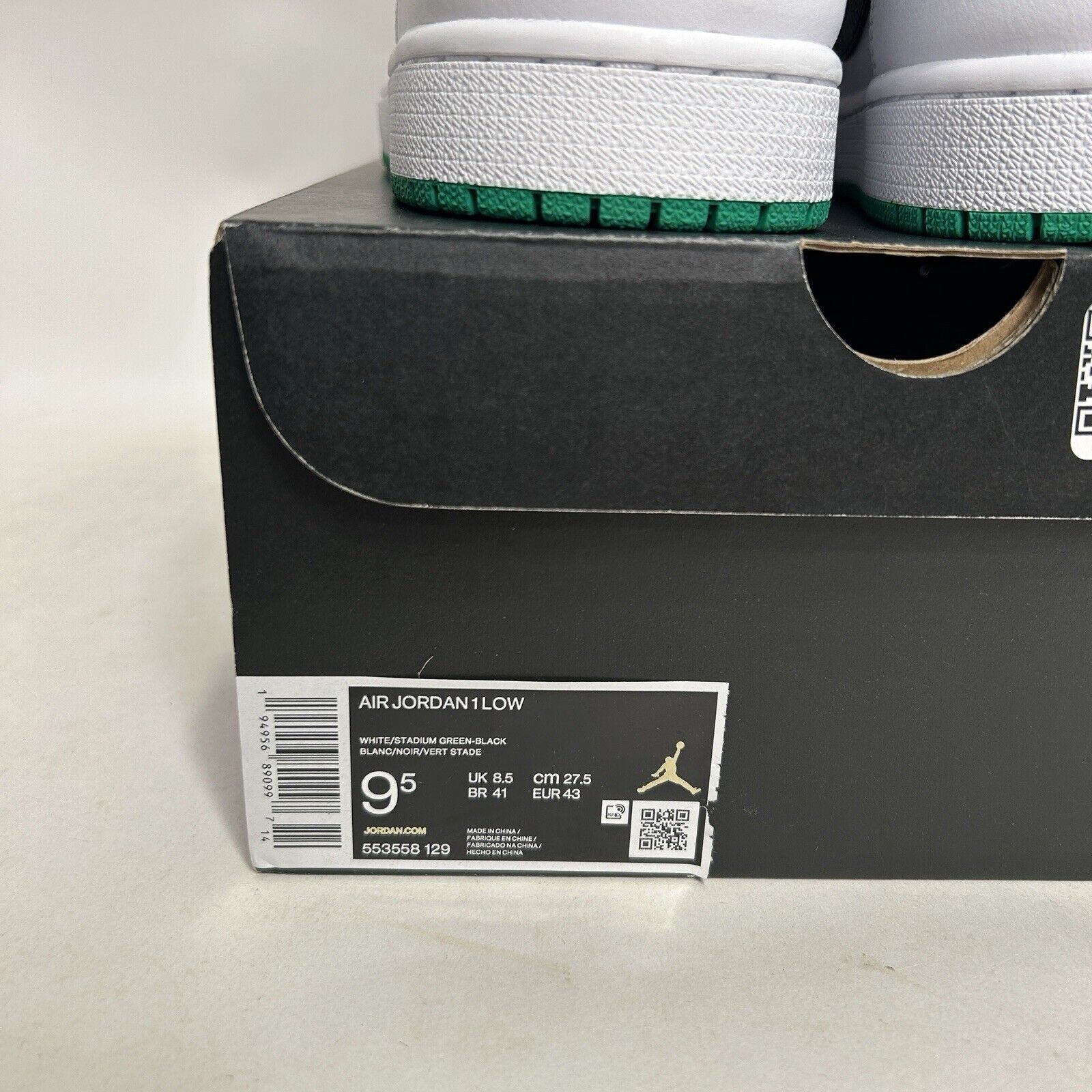 Nike Nike Air Jordan 1 Low Retro “Stadium Green” 2024 Size US 9.5 / EU 42-43 - 5 Thumbnail