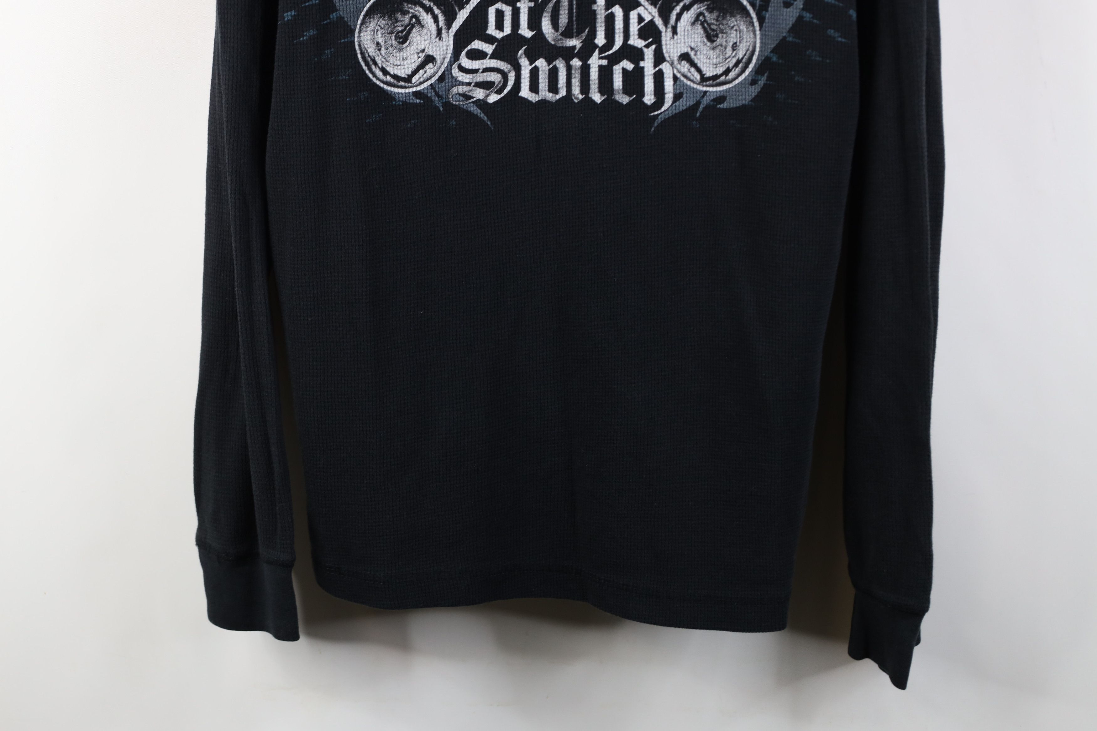 Vintage Vintage Y2K the Switch ACDC Band Thermal Waffle Knit T-Shirt Size US XXL / EU 58 / 5 - 3 Thumbnail