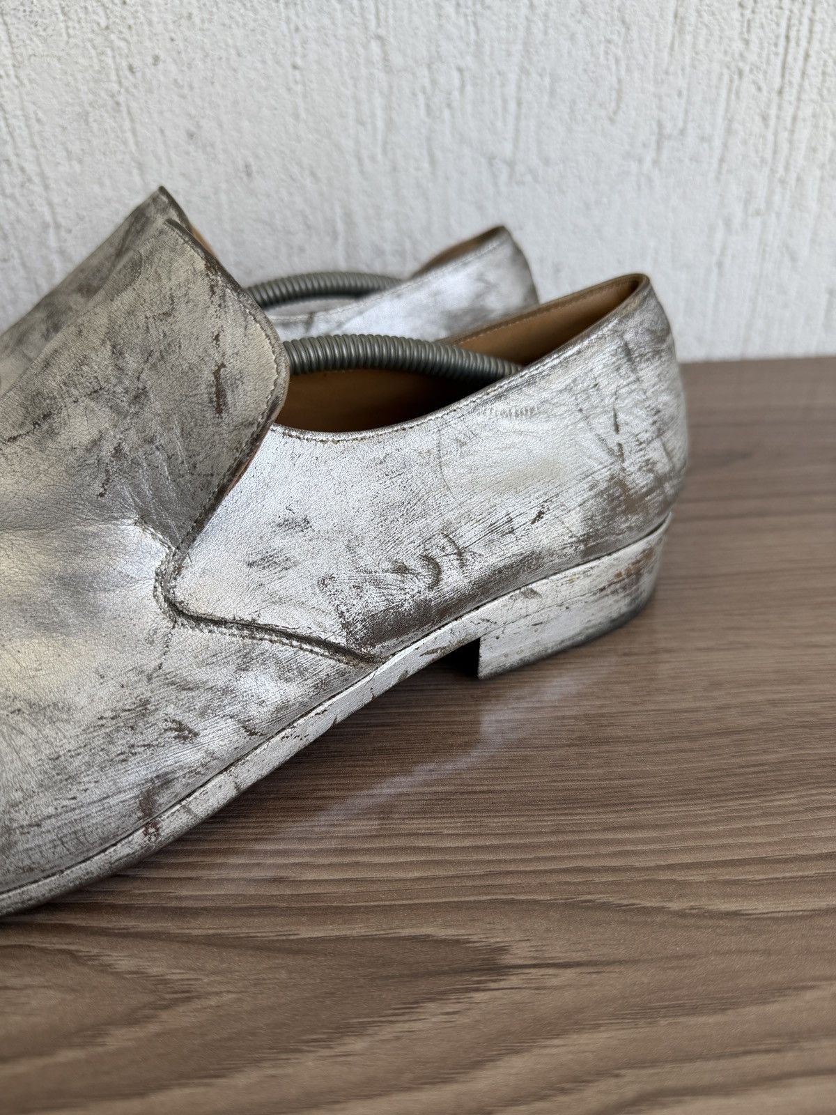 Maison Margiela Extremely rare🔥❗️Distressed painted loafers Size US 9 / EU 42 - 7 Thumbnail