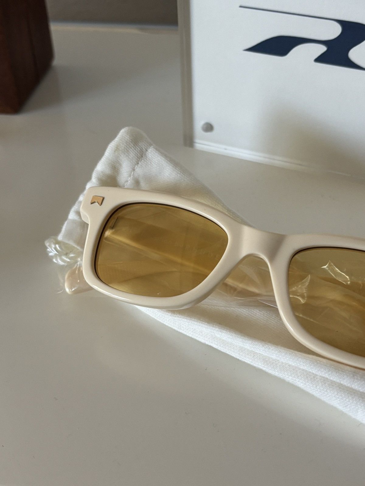 Rhude RHUDE - SUN RHAY LOGO RODEO SUNGLASSES Size ONE SIZE - 6 Thumbnail