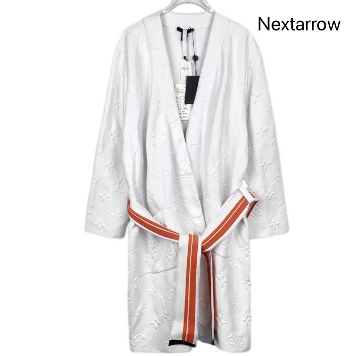Louis Vuitton Louis Vuitton Lv, coat and jacket2412-Nextarrow Size US XS / EU 42 / 0 - 1 Thumbnail