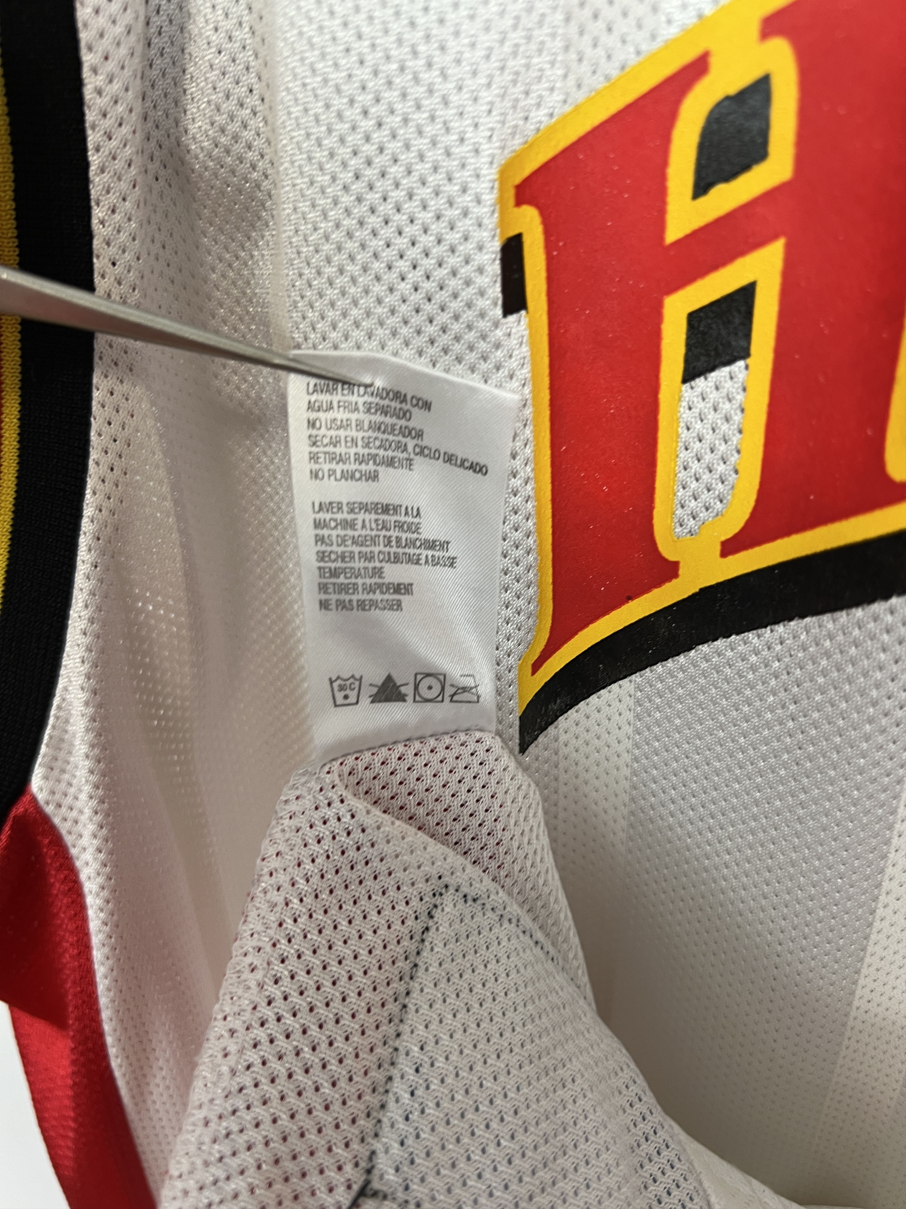 Reebok Vintage Childress Atlanta Hawks NBA Basketball Jersey Tee Size US XL / EU 56 / 4 - 10 Thumbnail