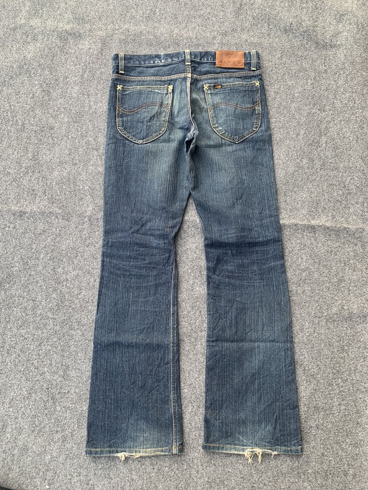 Lee Flare Lee Rider faded blue. Size US 32 / EU 48 - 2 Thumbnail