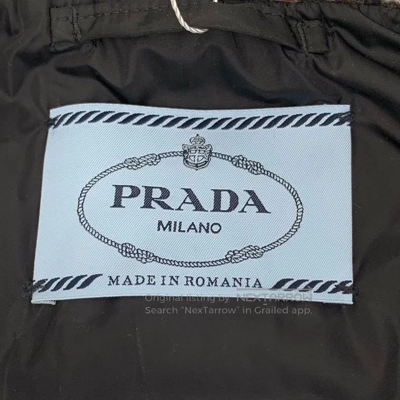 Prada Prada Colour-blocked triangular logo lapel single-breasted Size XS / US 0-2 / IT 36-38 - 6 Thumbnail