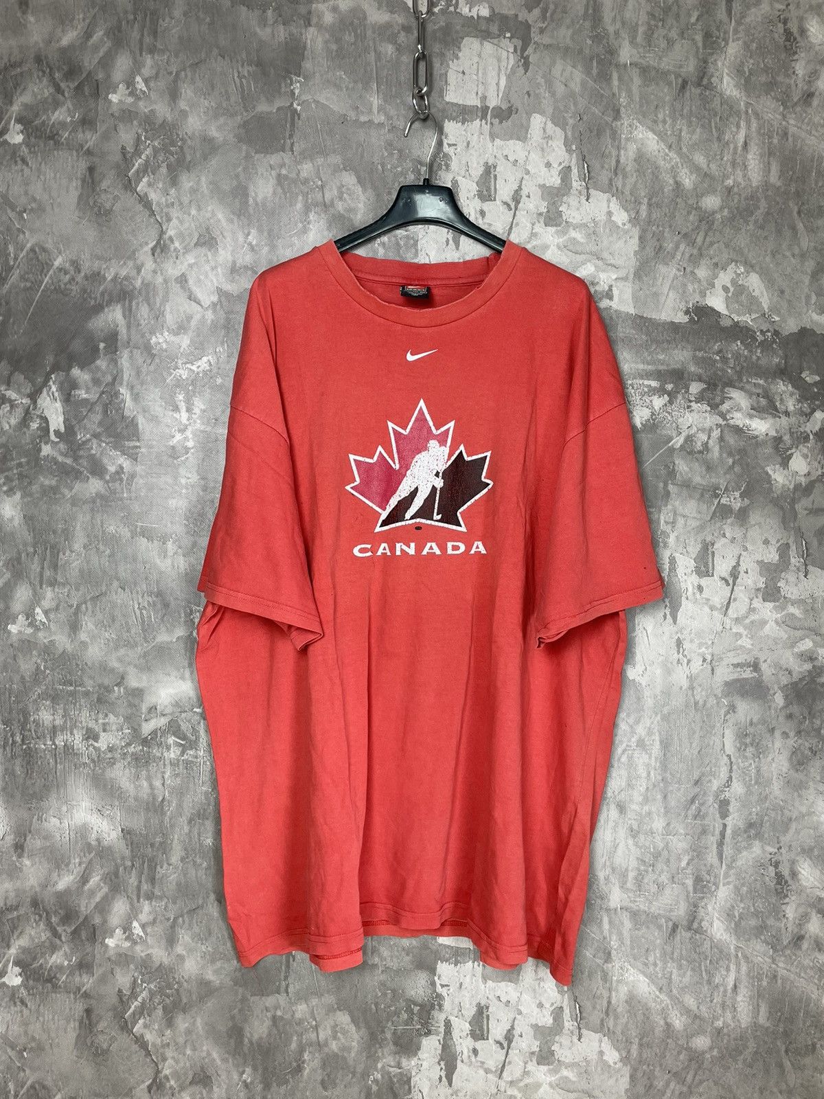 Nike × Vintage Y2K Nike Sportswear Canada Hockey Vintage T Shirt Size US XXL / EU 58 / 5 - 1 Thumbnail