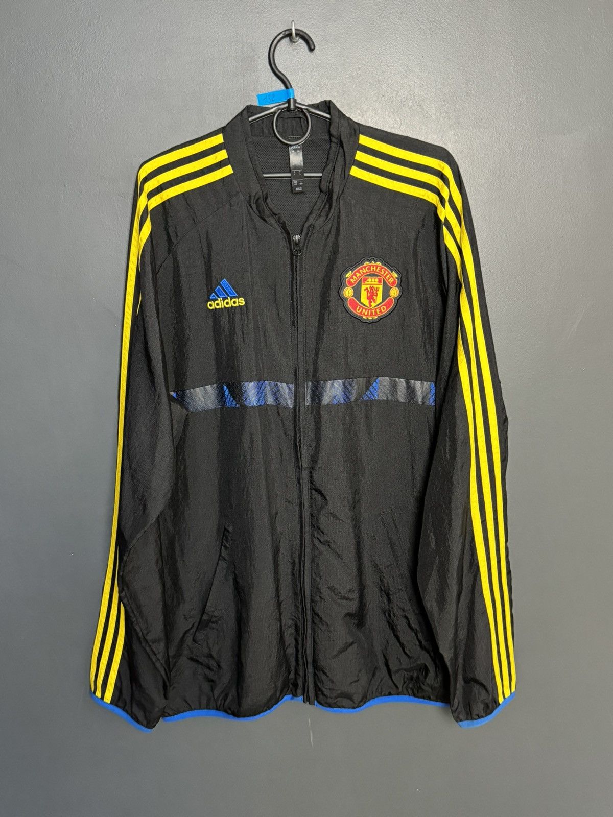 Adidas Manchester United Training Football Jacket Size US L / EU 52-54 / 3 - 1 Thumbnail