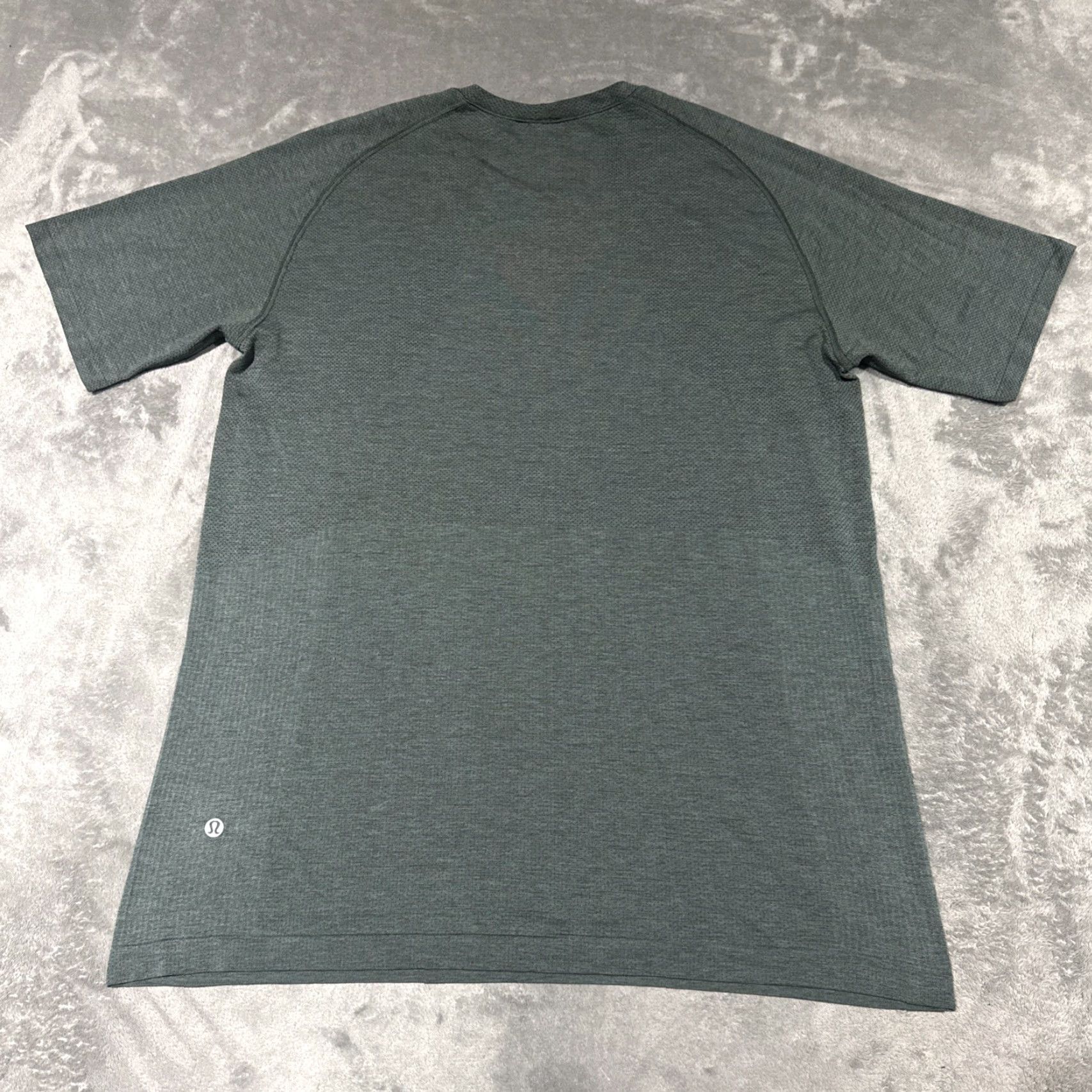 Lululemon Lululemon Metal Vent Shirt XL Short Sleeve Green Gym Training Workout Men Regular T-Shirt Jersey Athletic Stretch Size US XL / EU 56 / 4 - 6 Thumbnail