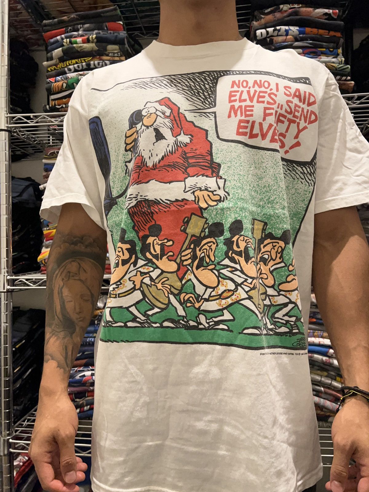Tultex 1994 Santa Claus Elvis Presley Elves Funny Tee Size US XL / EU 56 / 4 - 2 Thumbnail