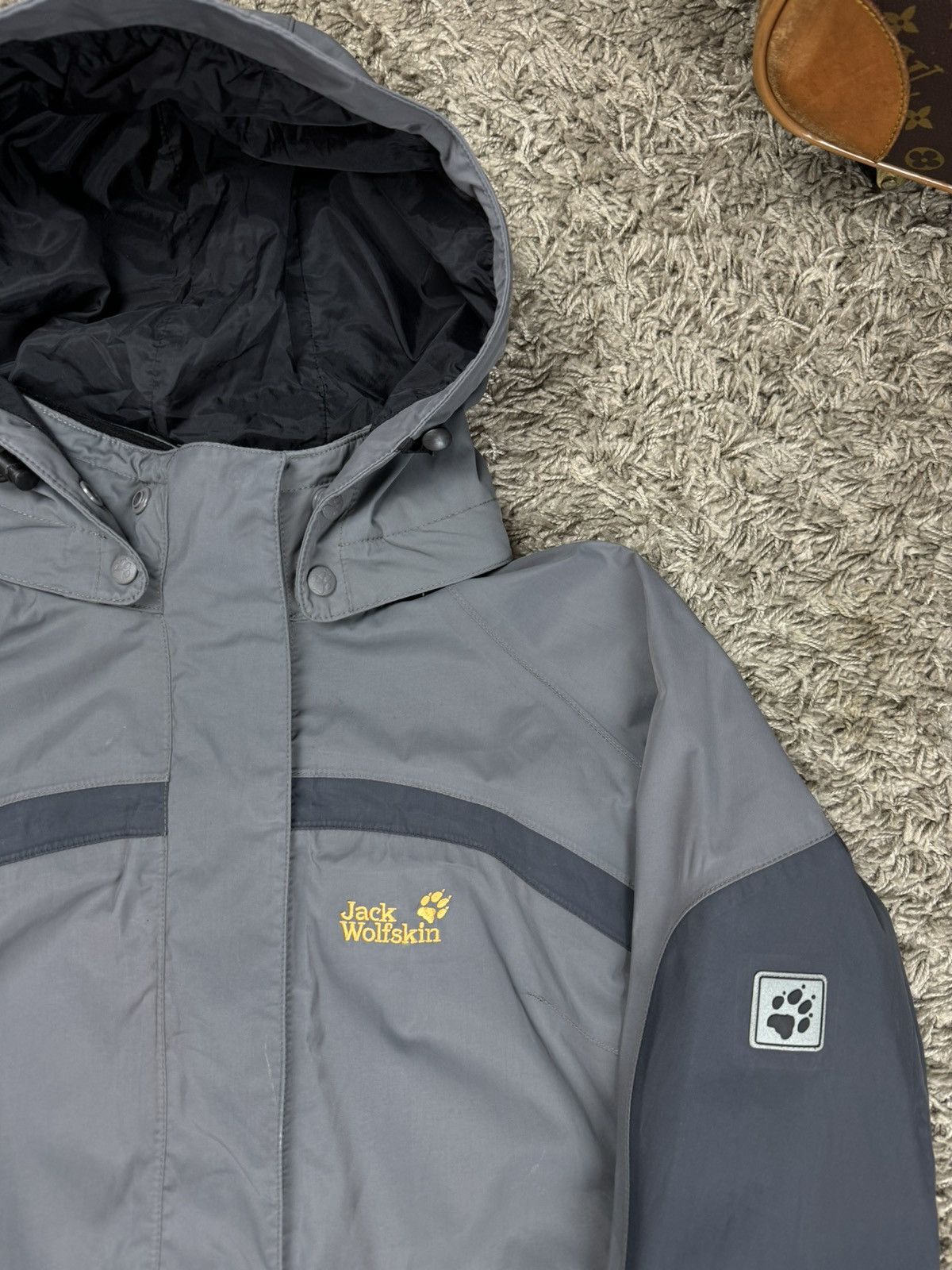 Jack Wolfskin Light jacket Jack Wolfskin original casual outdoors item Size US XL / EU 56 / 4 - 2 Thumbnail