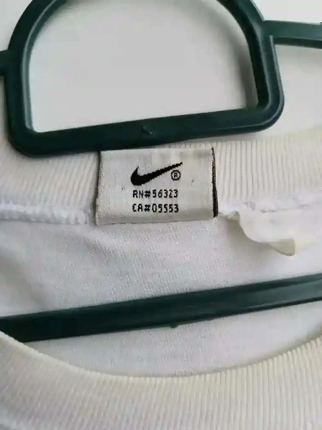 Nike Vintage Nike T-shirt Size US L / EU 52-54 / 3 - 6 Thumbnail