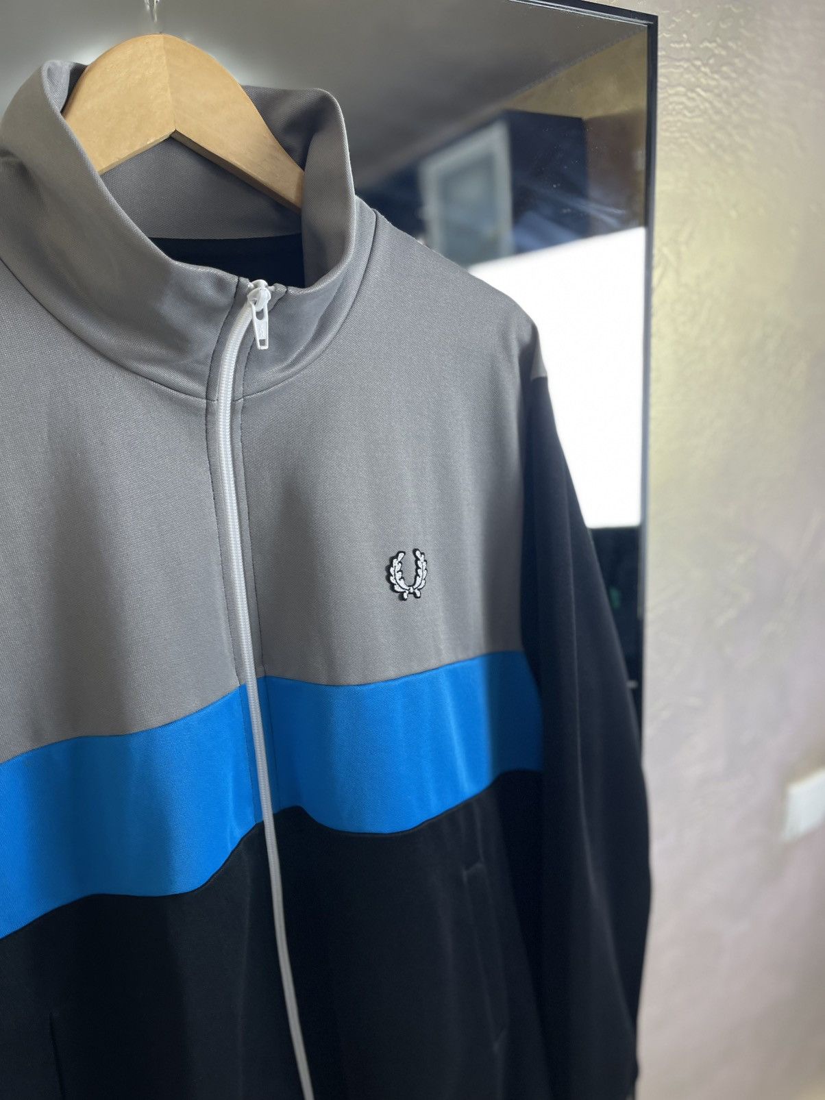 Fred Perry Fred Perry Color-Block Panelled Track Jacket in Portugal Size US XXL / EU 58 / 5 - 2 Thumbnail
