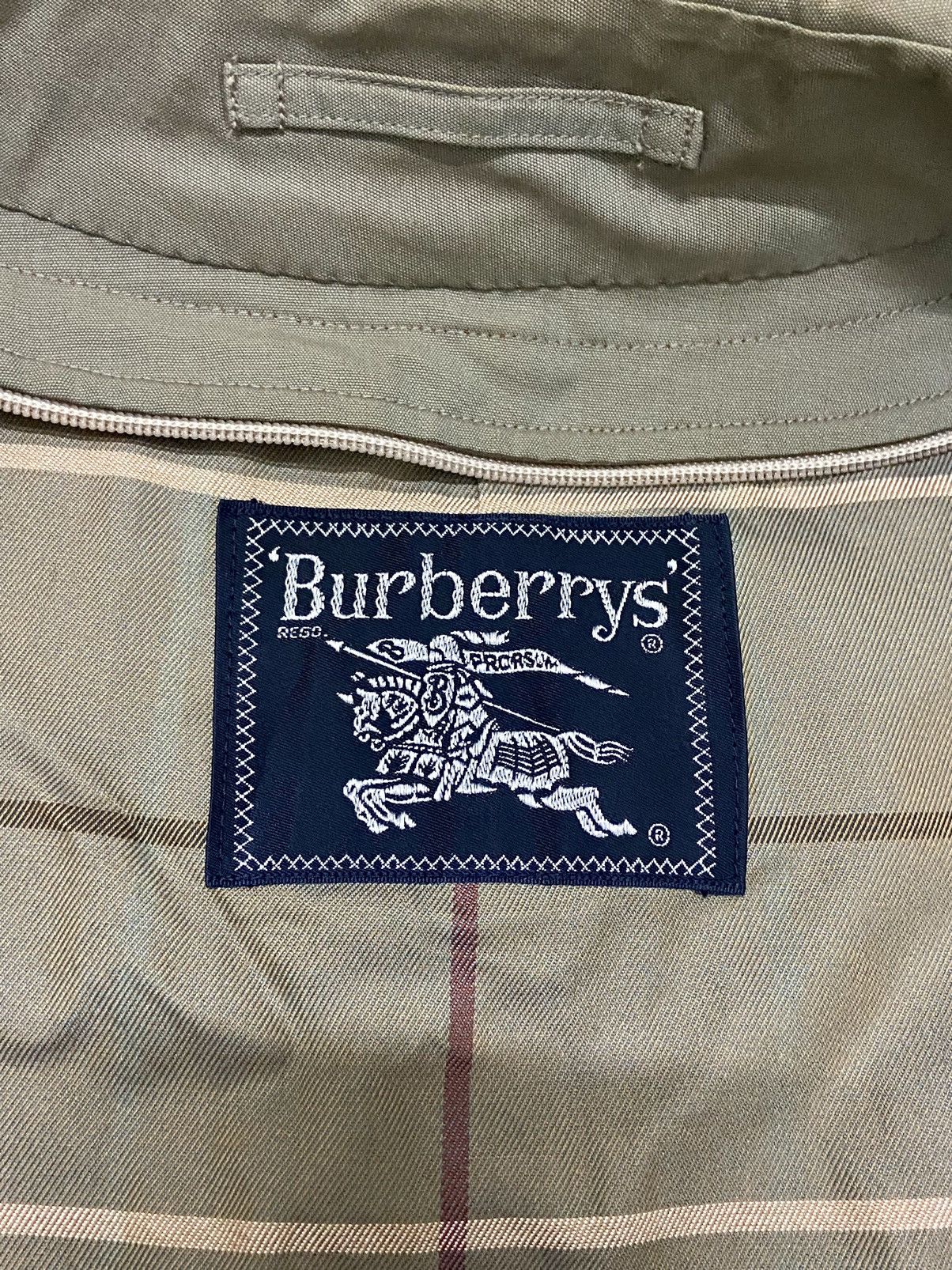 Burberry × Vintage VINTAGE BURBERRY TRENCH COAT. Size US M / EU 48-50 / 2 - 12 Thumbnail
