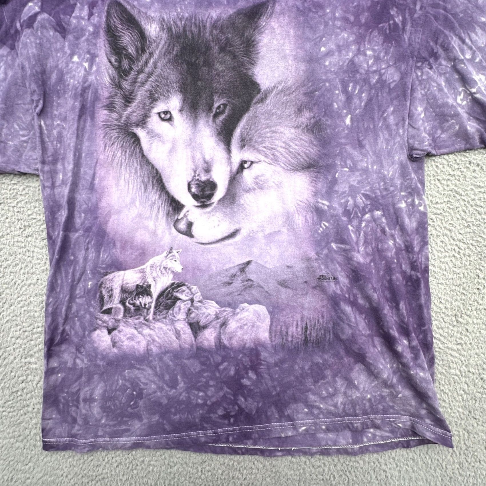 Gildan Gildan T-Shirt Mens 2XL Purple Tie Dye Wolf Face Graphic Print Crew Neck Short Sleeve All Seasons 100% Cotton Regular Fit Animals Nature Outdoor Mens Size US XXL / EU 58 / 5 - 5 Thumbnail