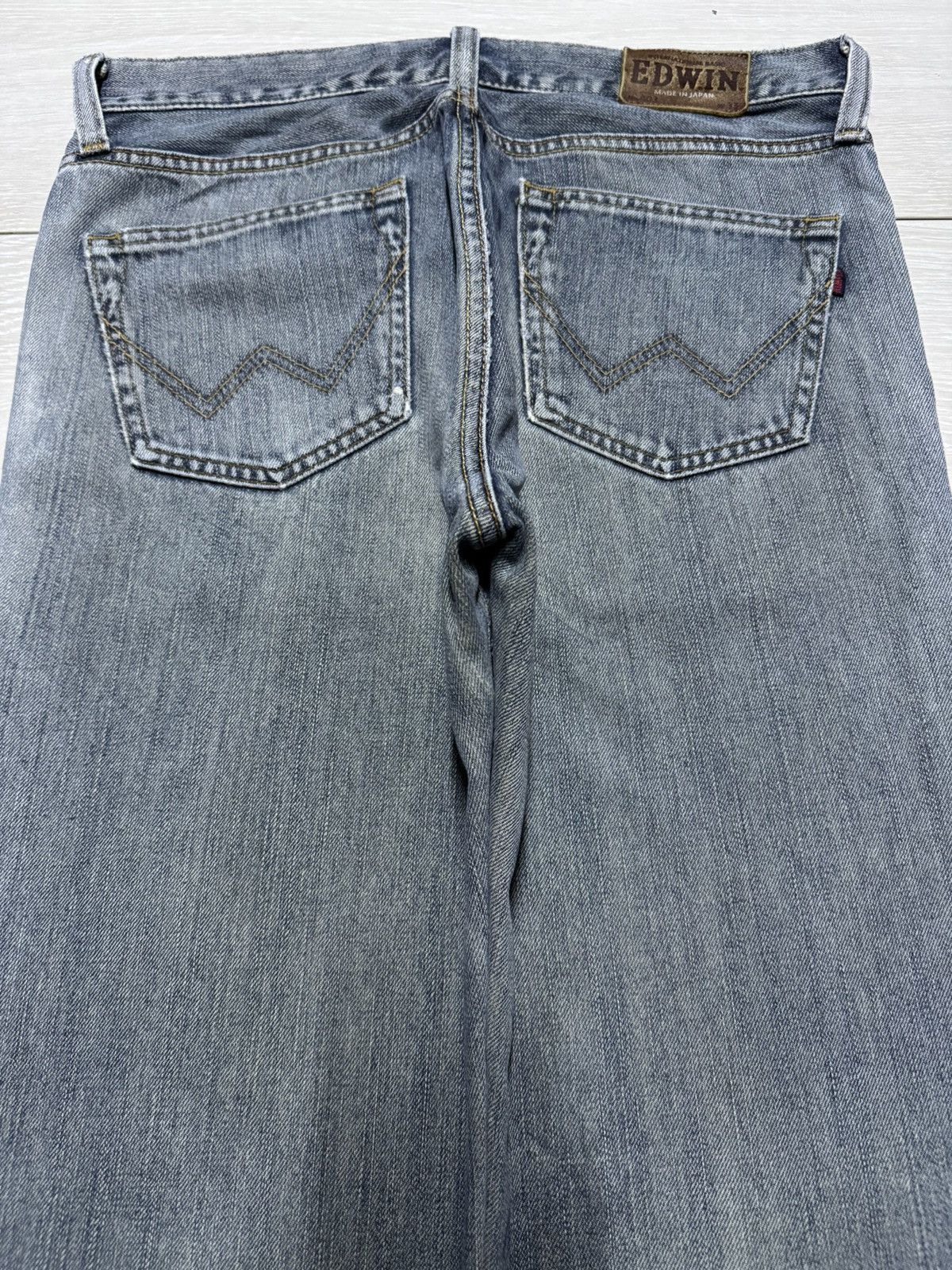 Edwin Vintage Edwin 403 Denim Distressed Loose Jeans Size US 32 / EU 48 - 4 Thumbnail