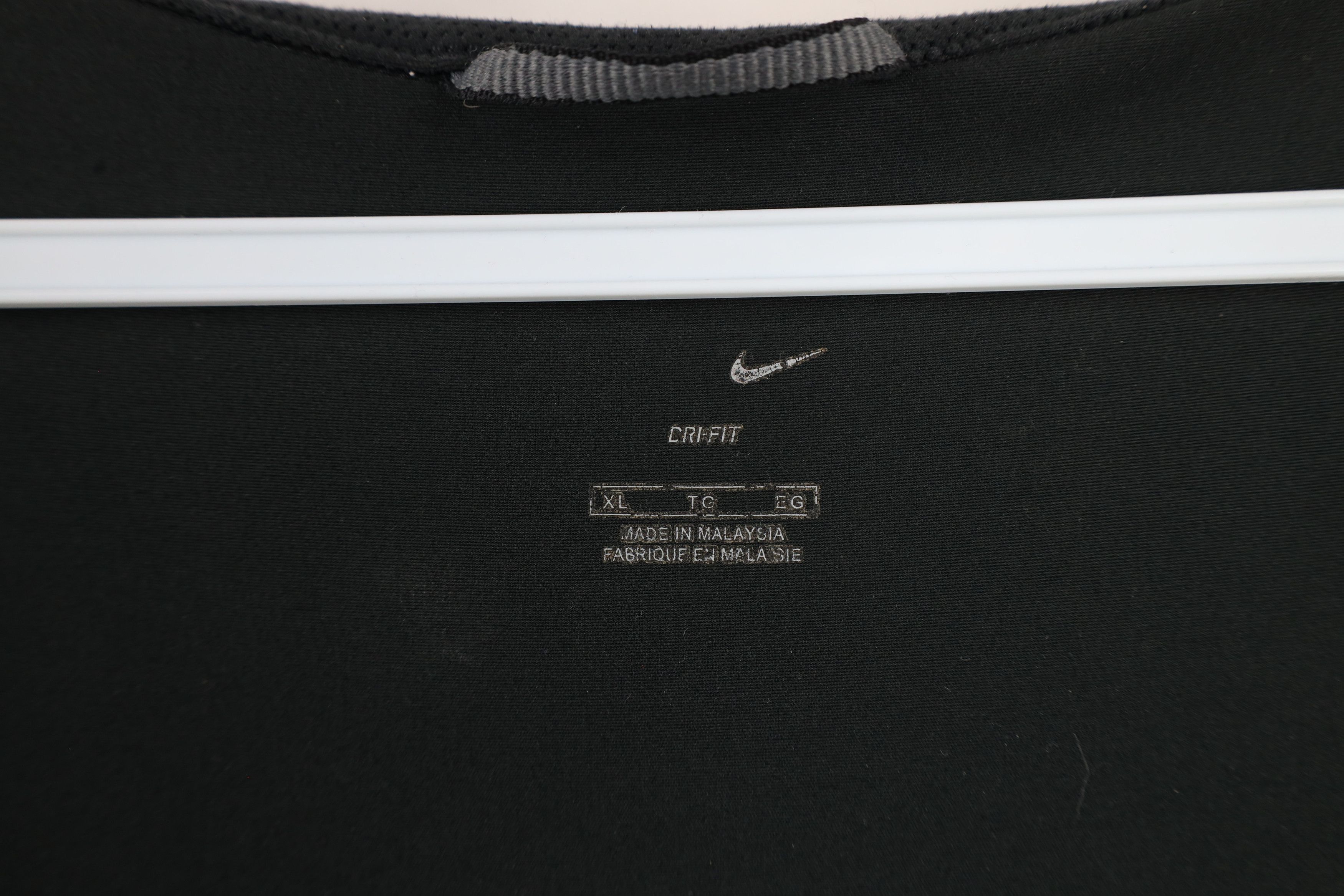 Nike × Vintage Vintage Nike Travis Scott Mini Swoosh Full Zip Jacket Black Size US XL / EU 56 / 4 - 12 Thumbnail