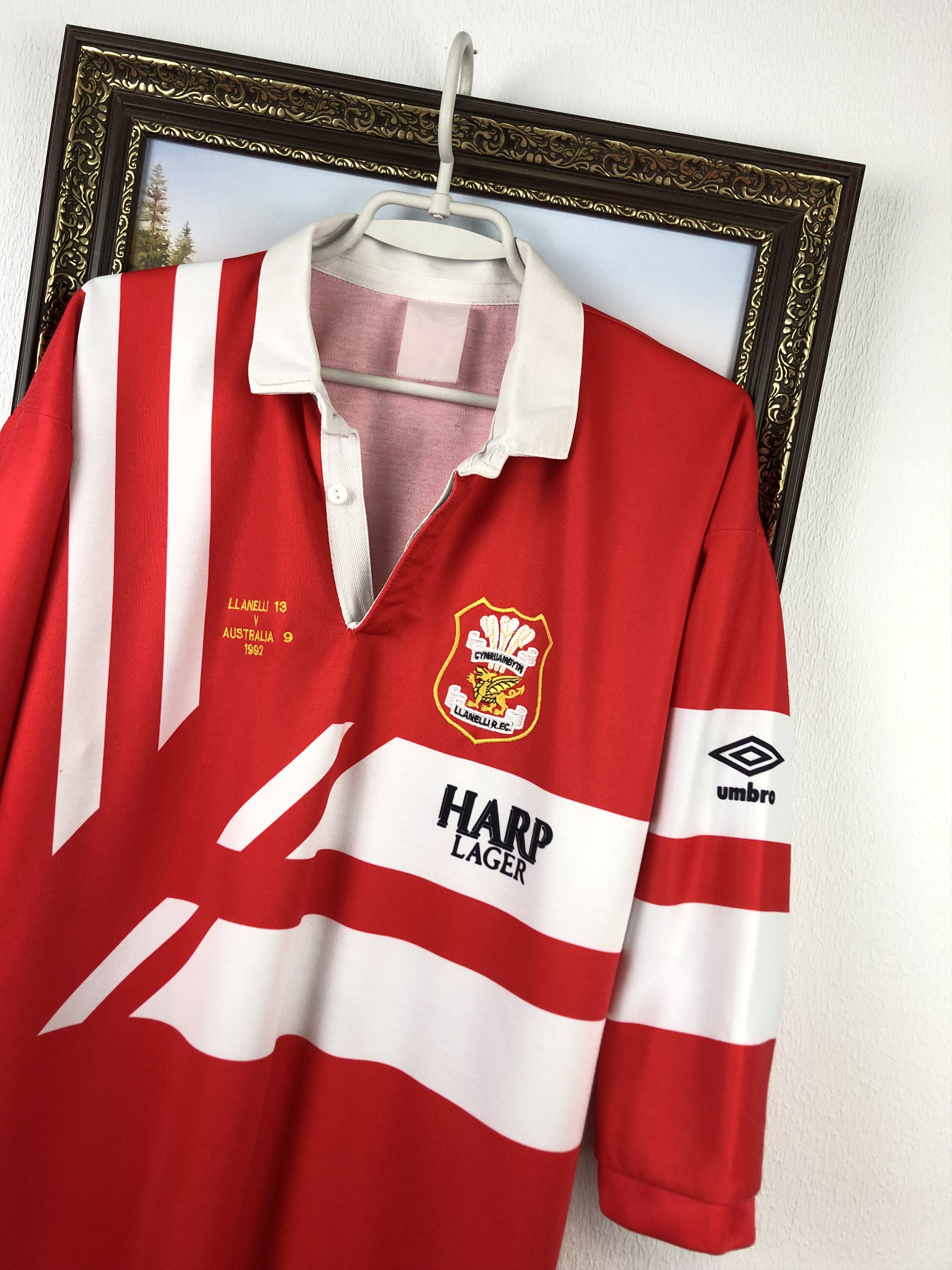 Umbro Rare 1992 Llanelli Rugby Union Umbro Jersey Shirt Champions Size US L / EU 52-54 / 3 - 5 Thumbnail