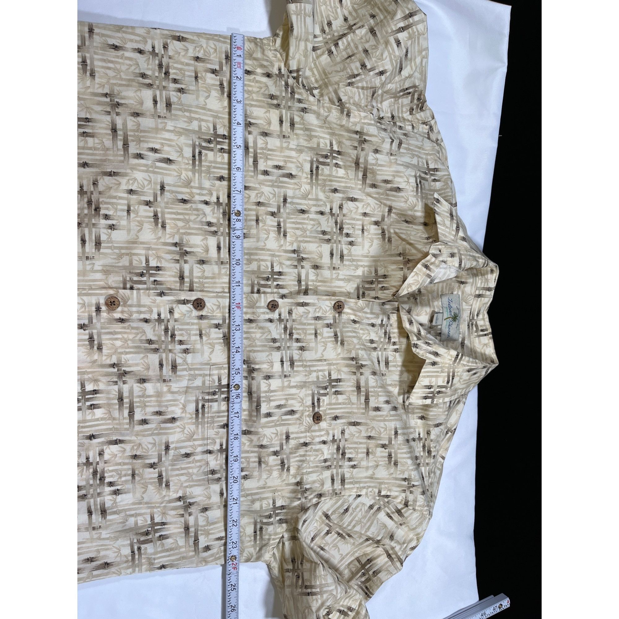 Island Shores Island Shores SKU 7732 Mens Bamboo Print Short Sleeve Button Size US L / EU 52-54 / 3 - 3 Thumbnail