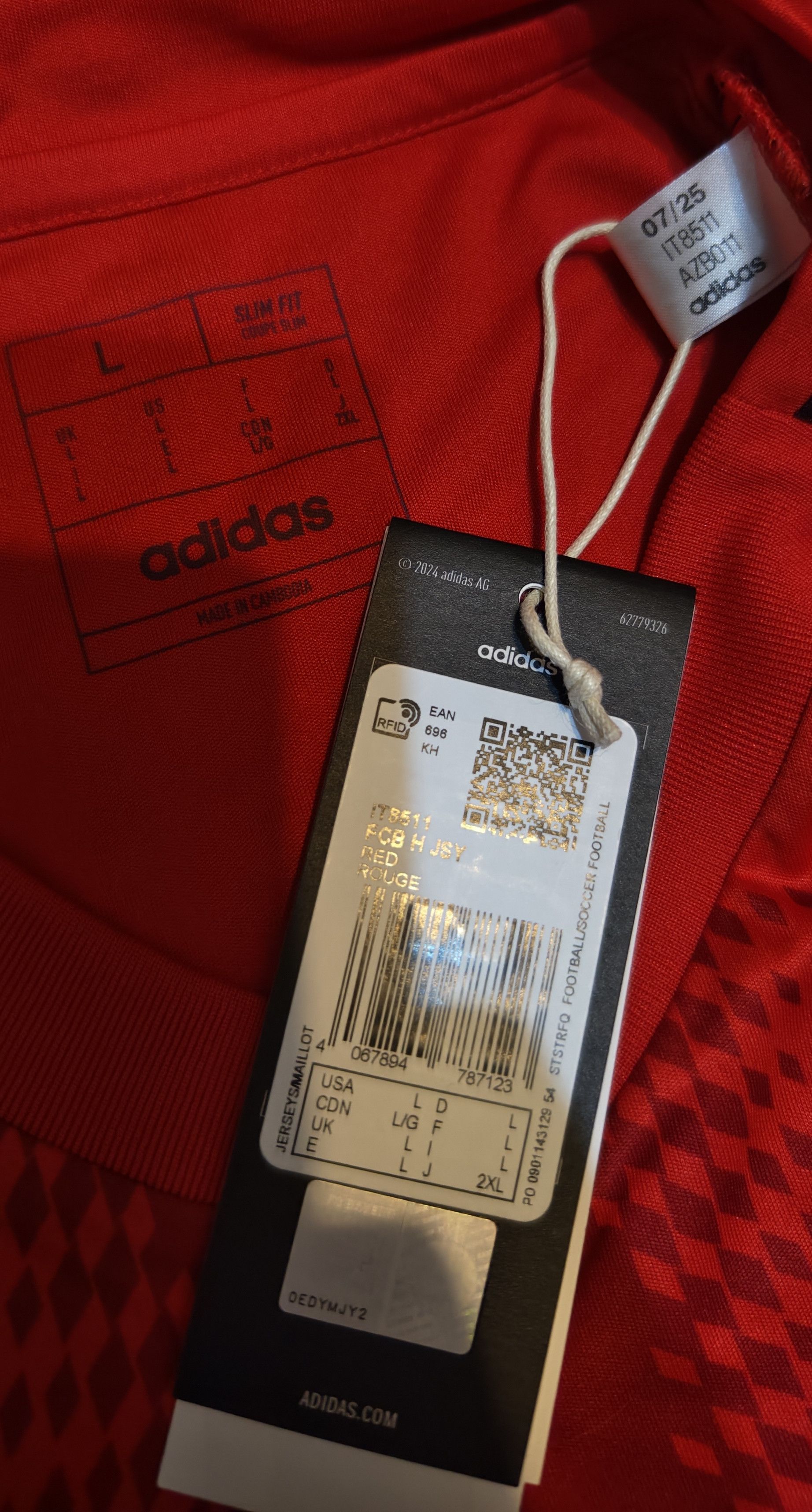 Adidas FC Bayern Munich Adidas IT8511 jersey Size US L / EU 52-54 / 3 - 6 Thumbnail