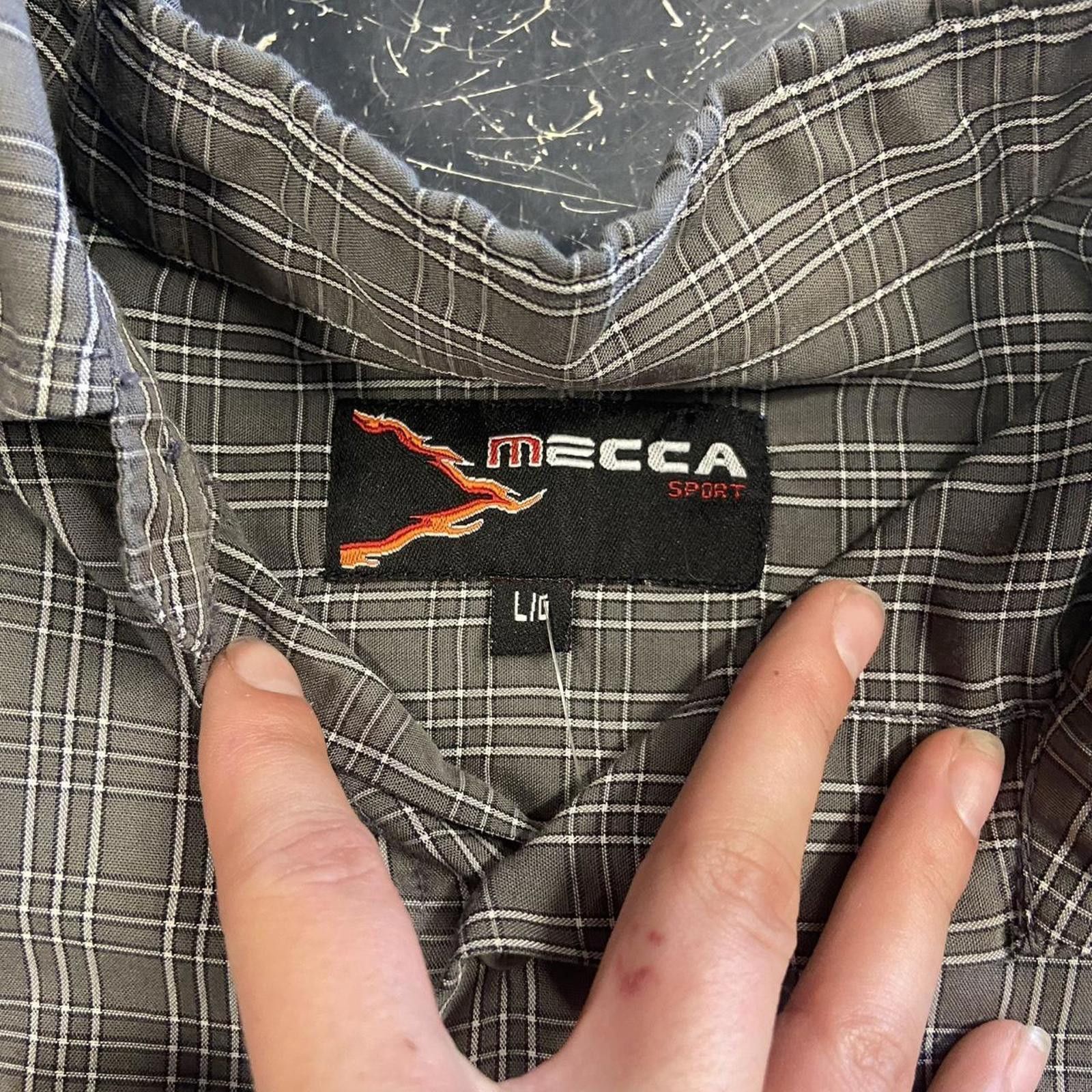 Mecca × Vintage Vintage Y2K Mecca Grey Plaid Button Up Size US L / EU 52-54 / 3 - 7 Thumbnail