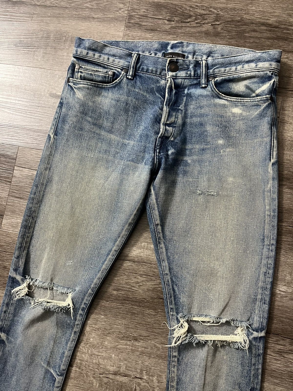 John Elliott The Cast 2 Figueroa Distressed Made in Japan Size US 30 / EU 46 - 8 Thumbnail