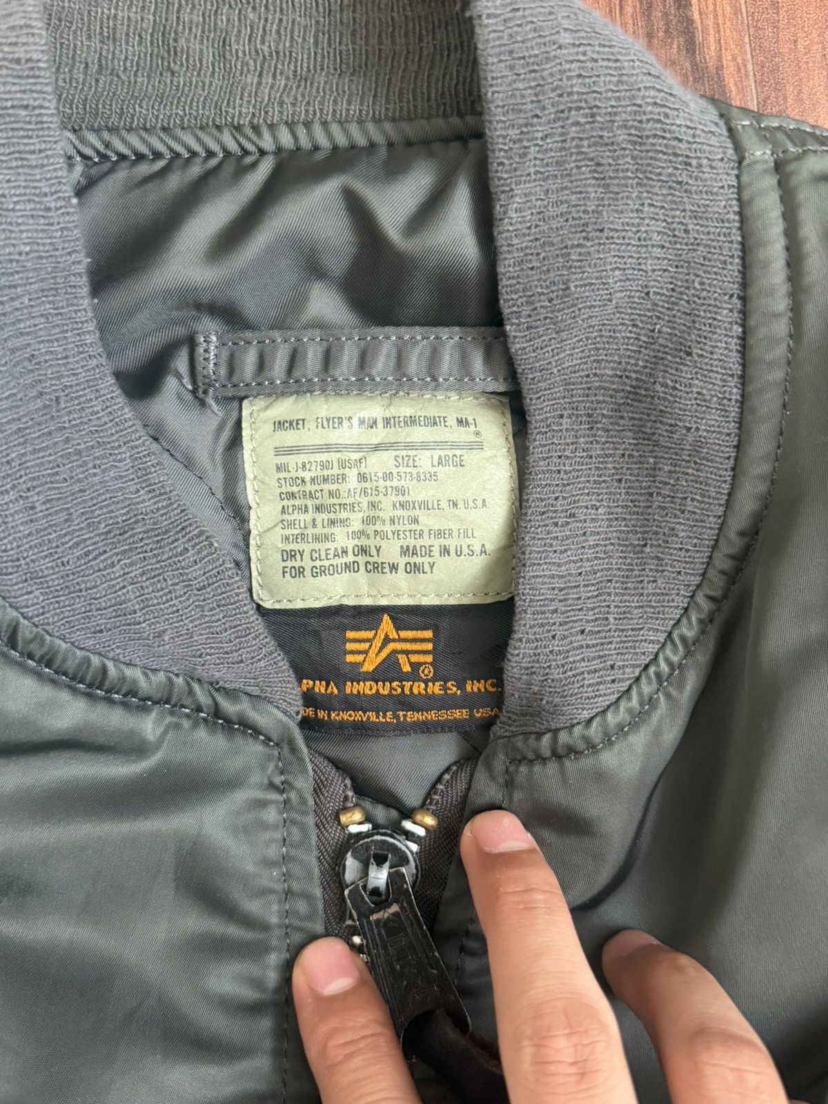 Alpha Industries Vintage green bomber with quilt lining Size US L / EU 52-54 / 3 - 2 Thumbnail