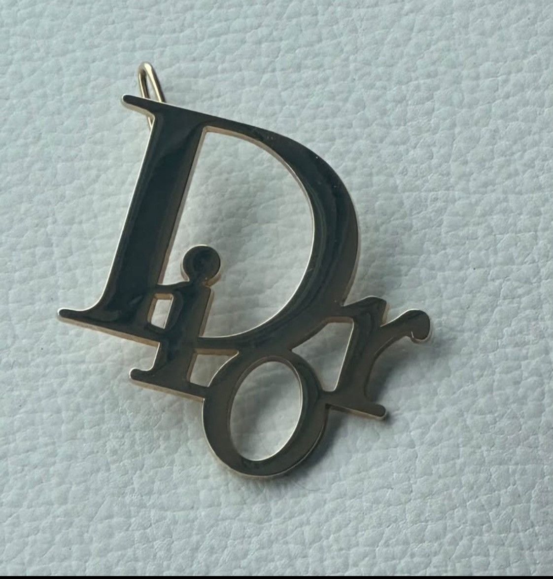 Dior Gold Dior Hook Pin Size ONE SIZE - 1 Thumbnail