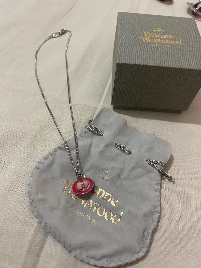 Vivienne Westwood Vivienne Westwood Vintage Pink Orb Enamel Necklace Size ONE SIZE - 3 Thumbnail