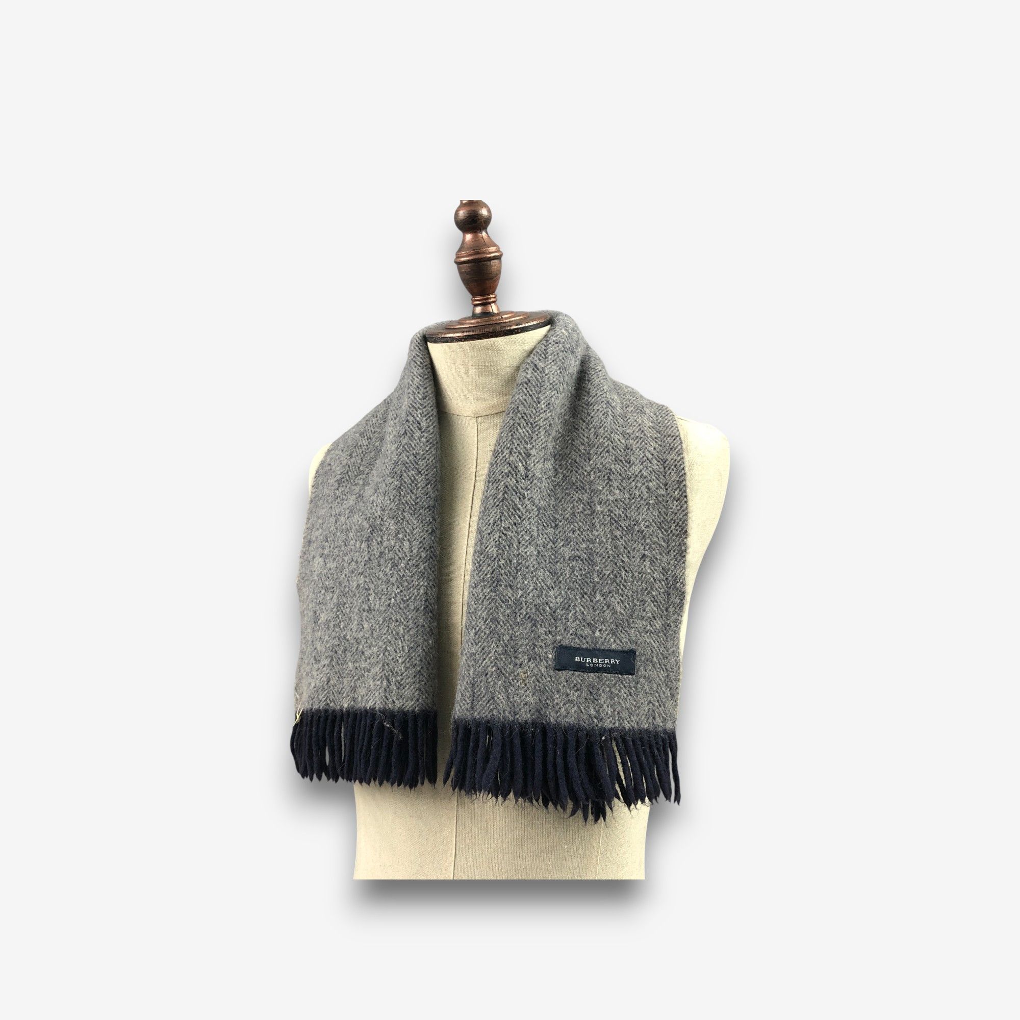 Burberry Vintage Burberry Scarf Muffler Wool Cashmere Scarves. Size ONE SIZE - 1 Thumbnail
