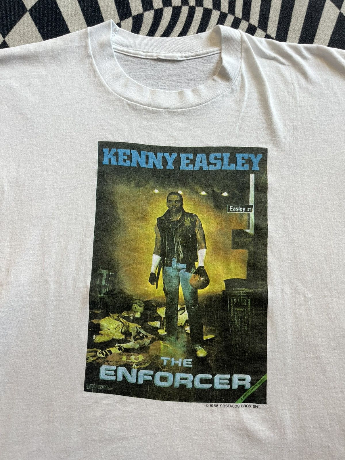 NFL Vintage KENNY EASLEY THE ENFORCER 1986’s Poster Photo Tshirt Size US L / EU 52-54 / 3 - 5 Thumbnail
