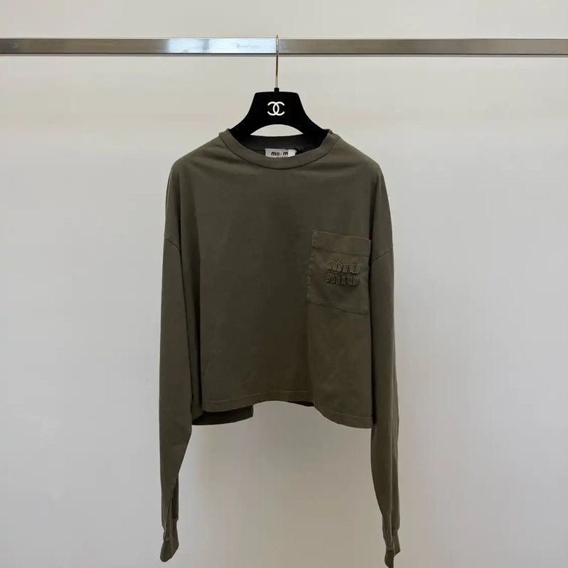 Miu Miu Miu Miu Army Green Long Sleeve T-Shirt 0089 Size S / US 4 / IT 40 - 1 Thumbnail