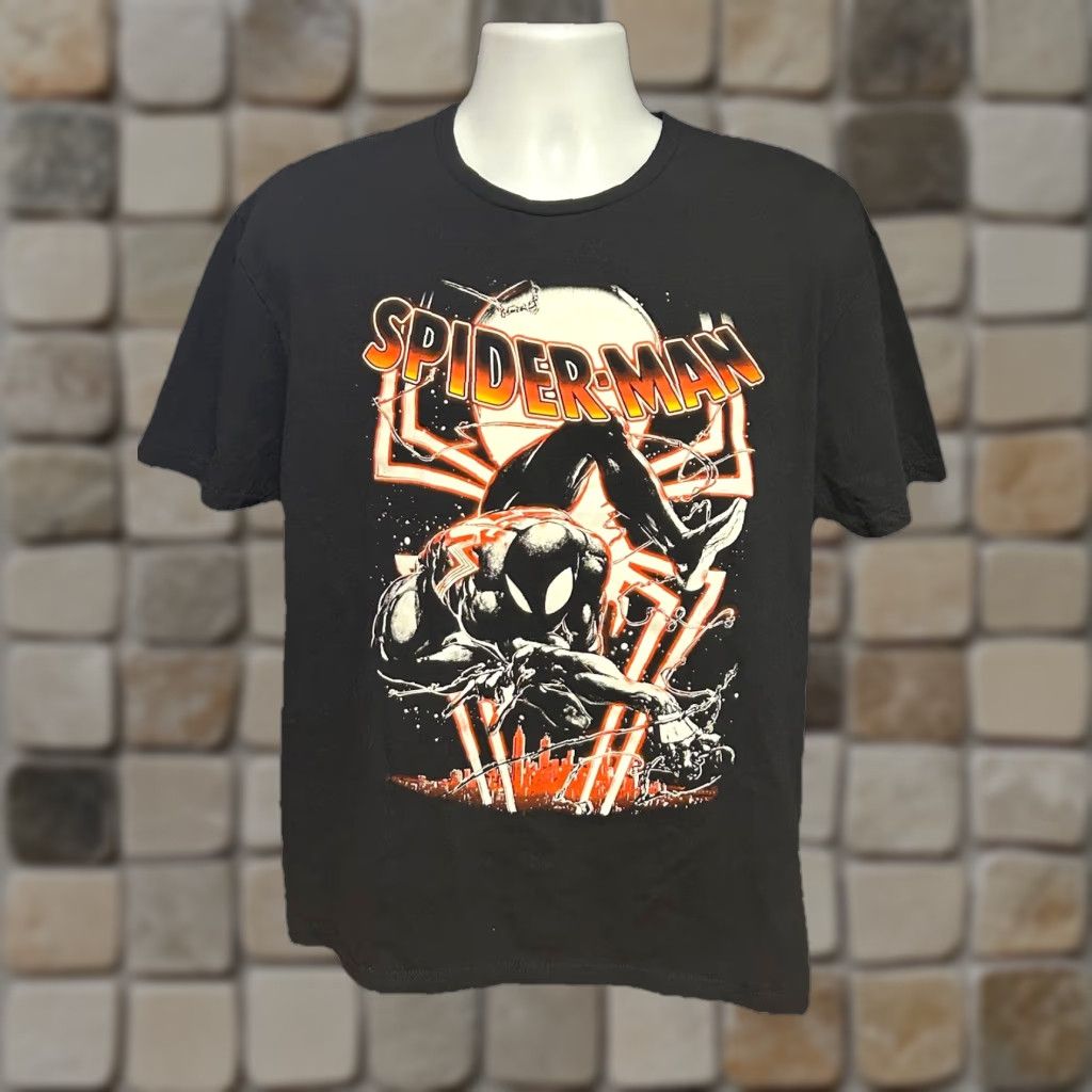 Vintage Spider-Man Black Symbiote Suit Swinging Shirt Men Large Black Short Sleeve Logo Graphic Tee Marvel Comics Movie Marvel Shirt Men L Black Graphic Tee Size US L / EU 52-54 / 3 - 1 Thumbnail