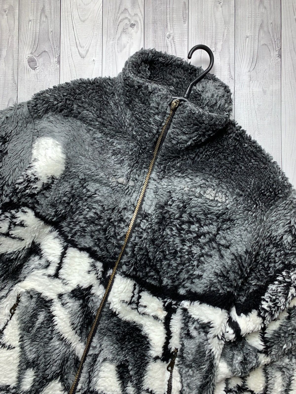 Vintage Vintage wolf fleece jacket rare big logo size M UK Size US M / EU 48-50 / 2 - 3 Thumbnail