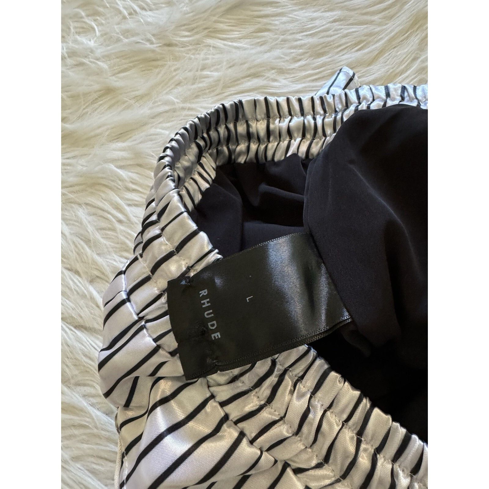 Rhude Rhude Satin Pinstripe Shorts Grey Large Size US 34 / EU 50 - 3 Thumbnail
