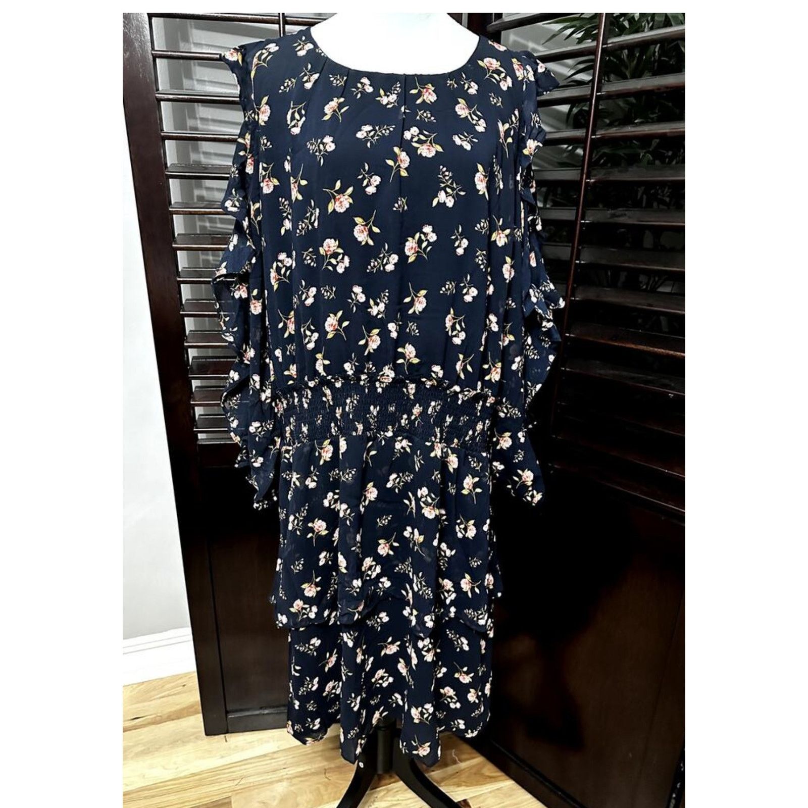 Other 1. State Navy Floral Ruffled Cold Shoulder Midi Dress 3X NWT Size 3XL / US 20-22 - 2 Thumbnail