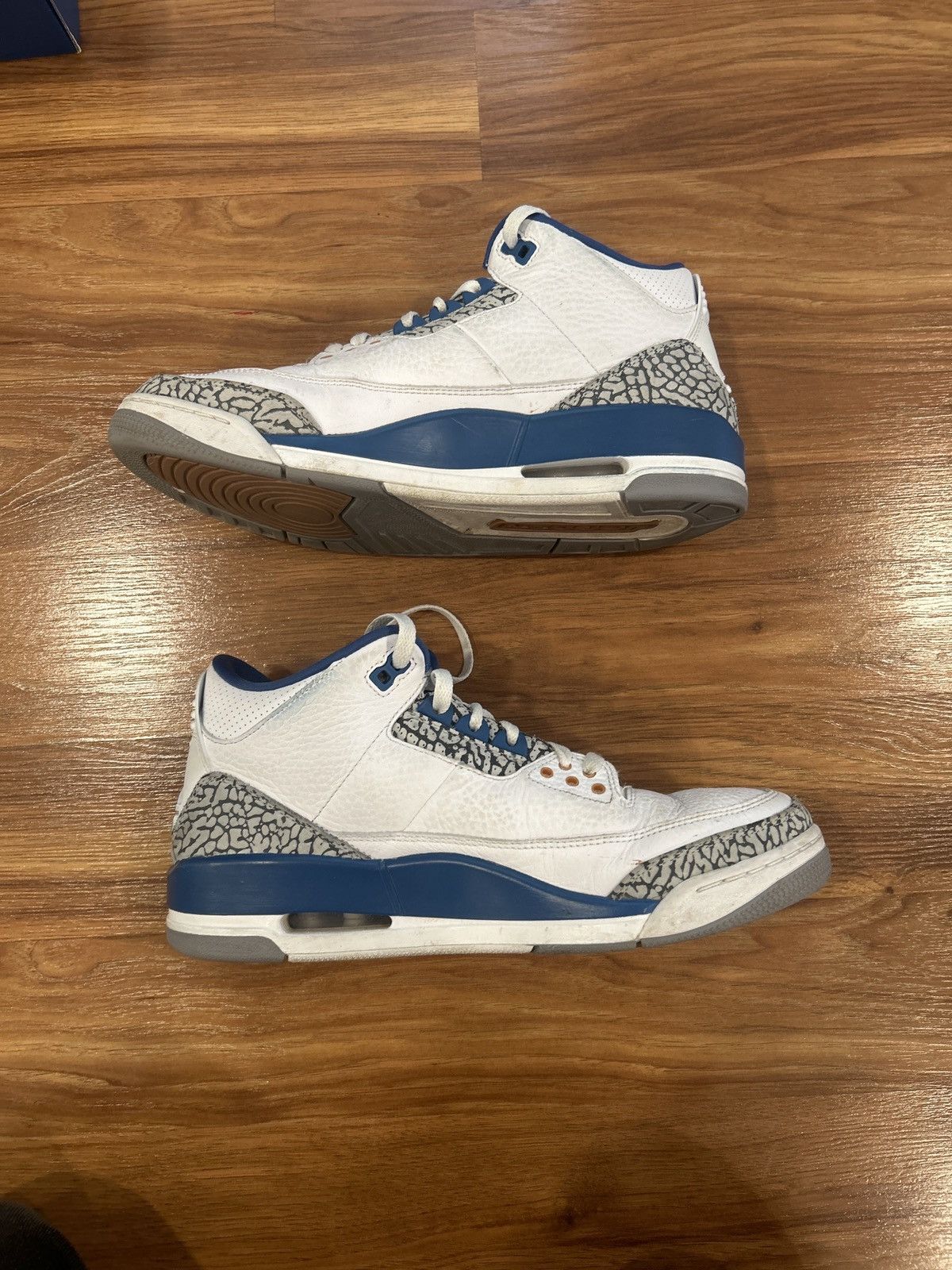 Jordan Brand Jordan 3 Retro Wizards Size US 9.5 / EU 42-43 - 4 Thumbnail