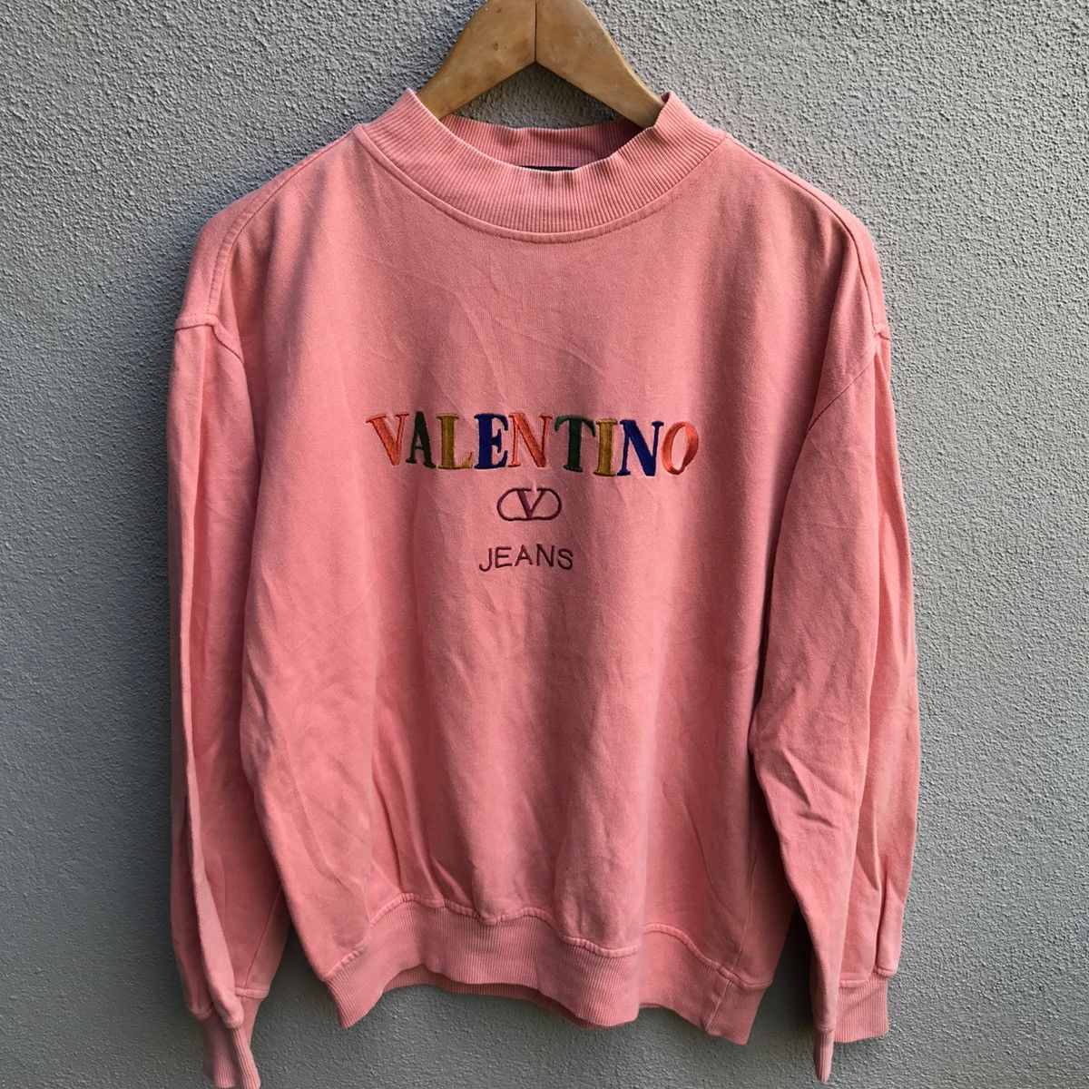 Valentino × Vintage Vintage VALENTINO spellout biglogo crewneck Size US L / EU 52-54 / 3 - 2 Thumbnail
