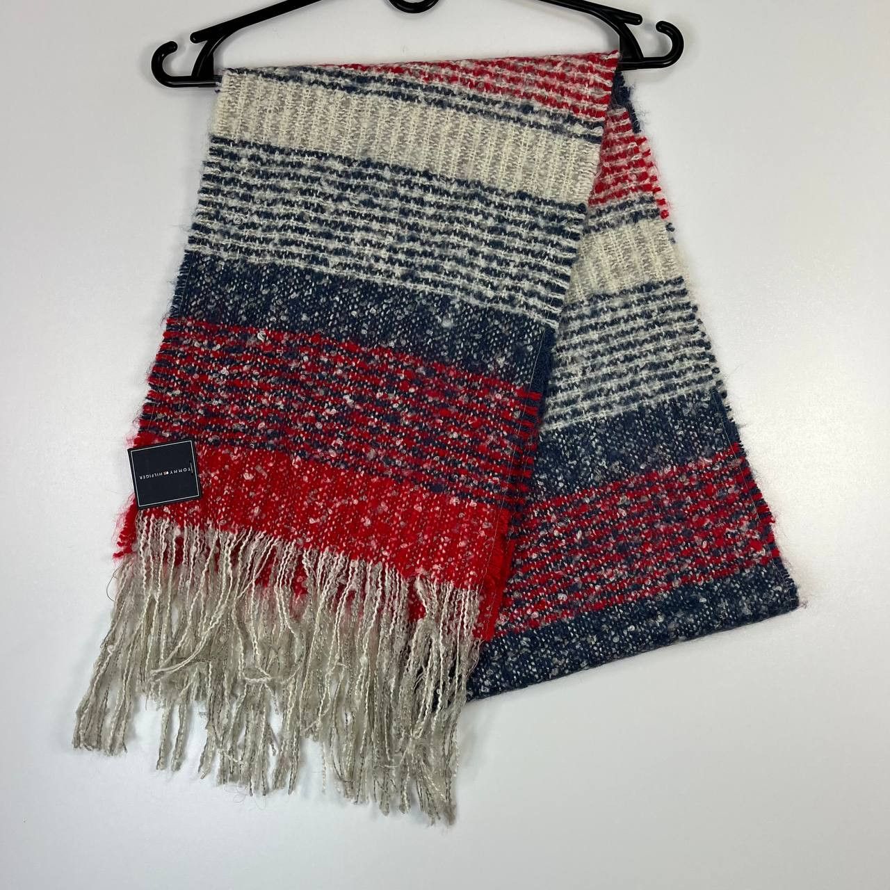 Tommy Hilfiger Tommy Hilfiger Knit Scarf Striped Red Blue Beige Fringe Size ONE SIZE - 1 Thumbnail