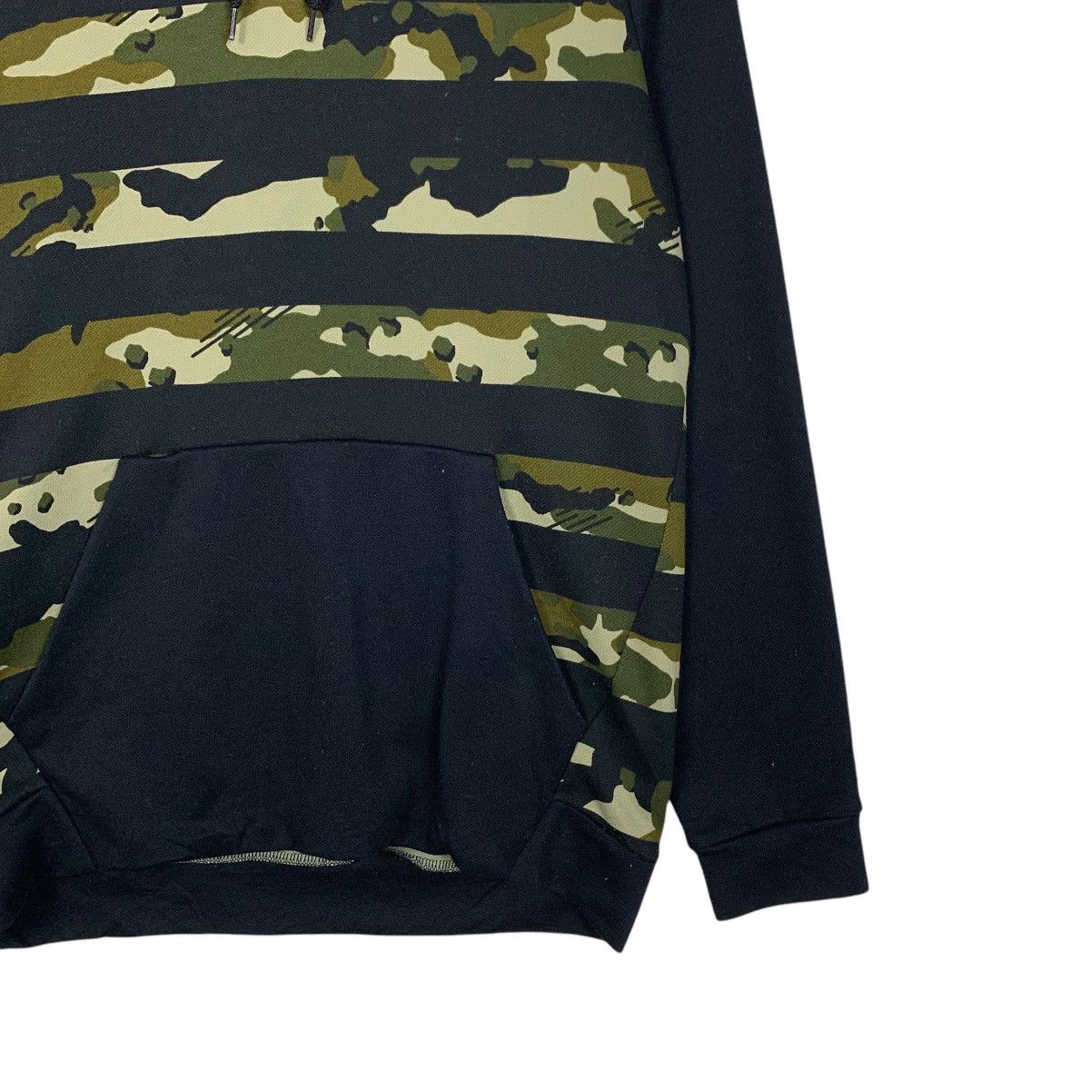 Nike NIKE Dri-Fit Camo Stipe Pullover Hoodie Sweatshirt #1956-C85 Size US M / EU 48-50 / 2 - 4 Thumbnail