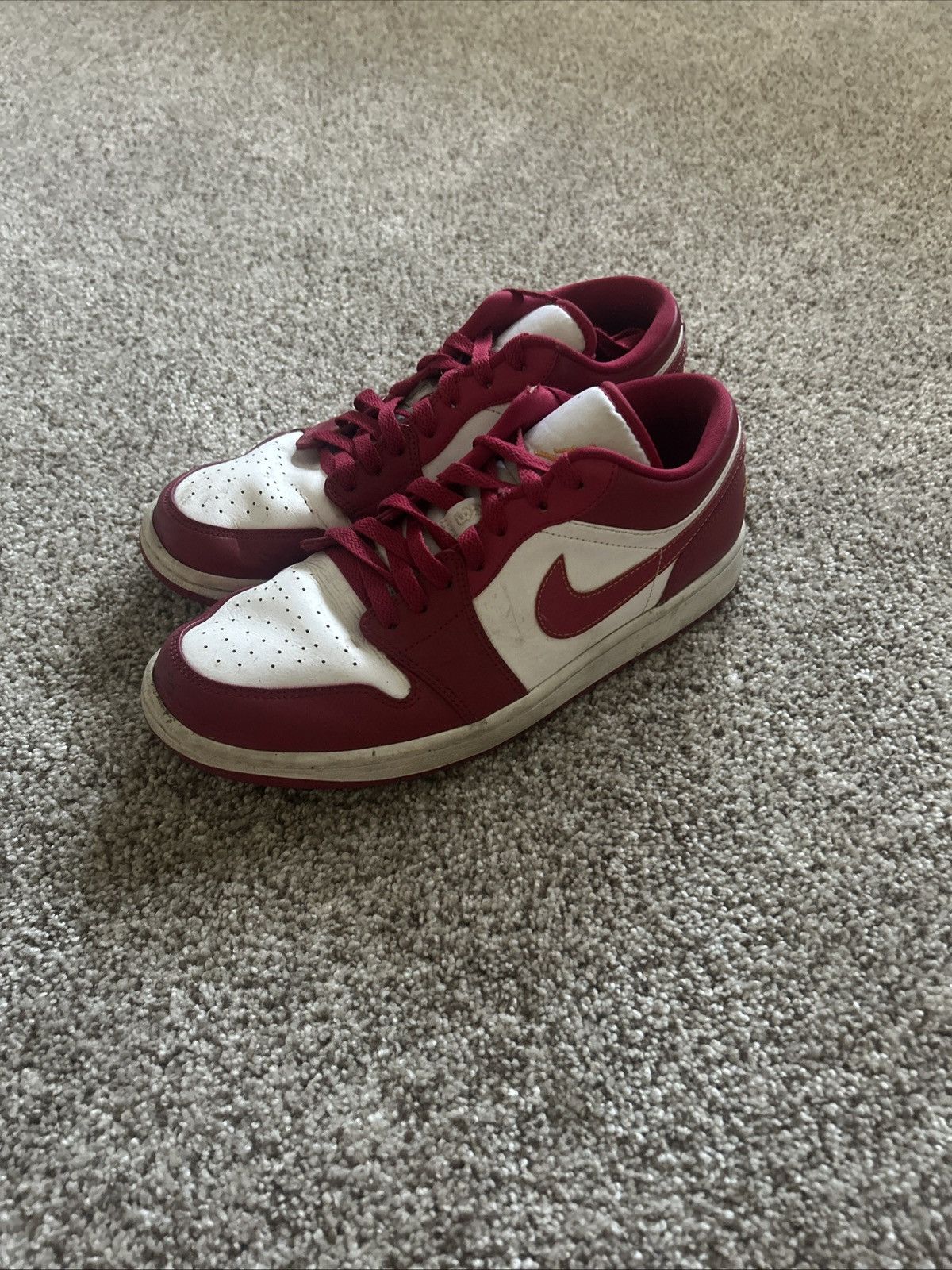 Jordan Brand Jordan 1 Low Cardinal Red Size US 10 / EU 43 - 5 Thumbnail