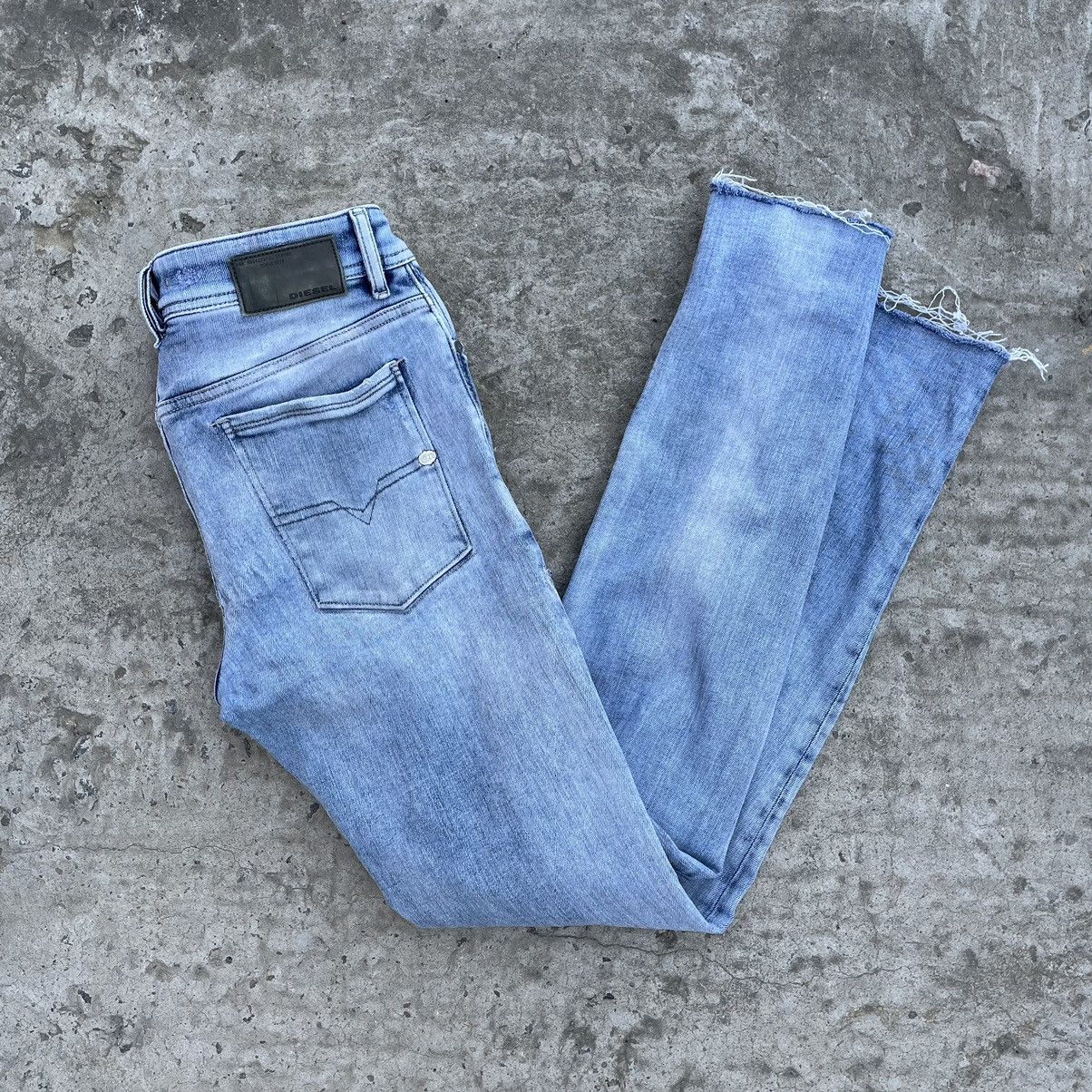 Diesel Vintage Diesel D.N.A Jeans Size 32 Style USA Old Money 90s Size US 32 / EU 48 - 1 Thumbnail