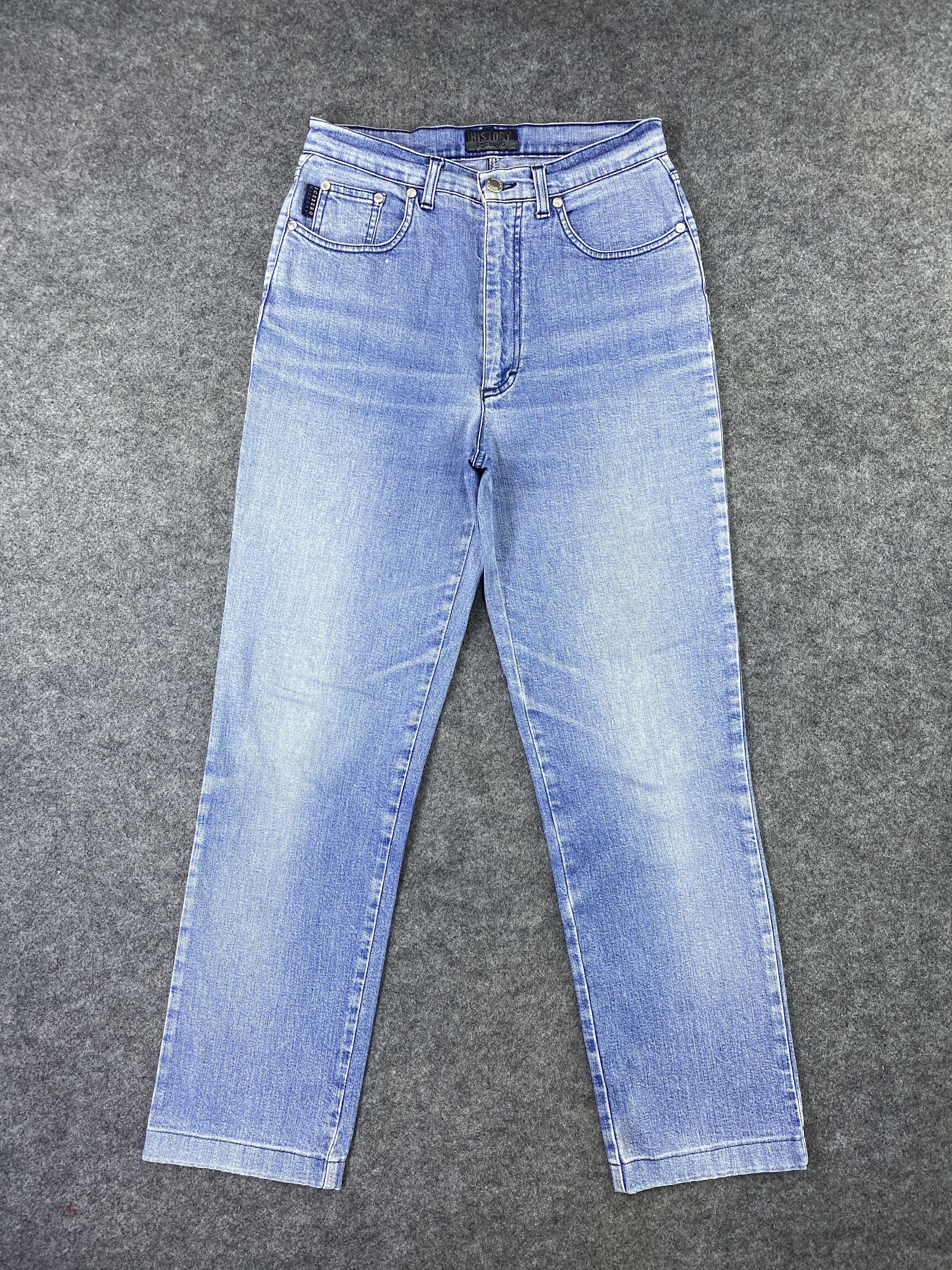 Disney Iceberg History by Disney Blue Wash Jeans - J1009 Size 27" / US 4 / IT 40 - 1 Thumbnail