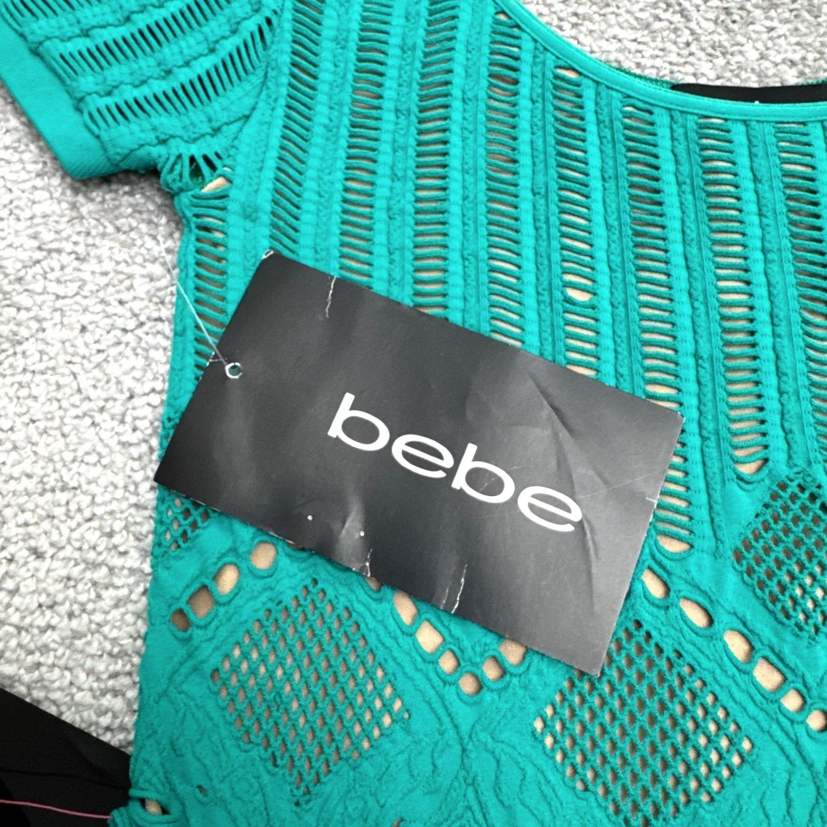 Bebe NWT BeBe Lace Geometric Crochet Bodycon Dress Petite Womens Small US Size Size S / US 4 / IT 40 - 6 Thumbnail