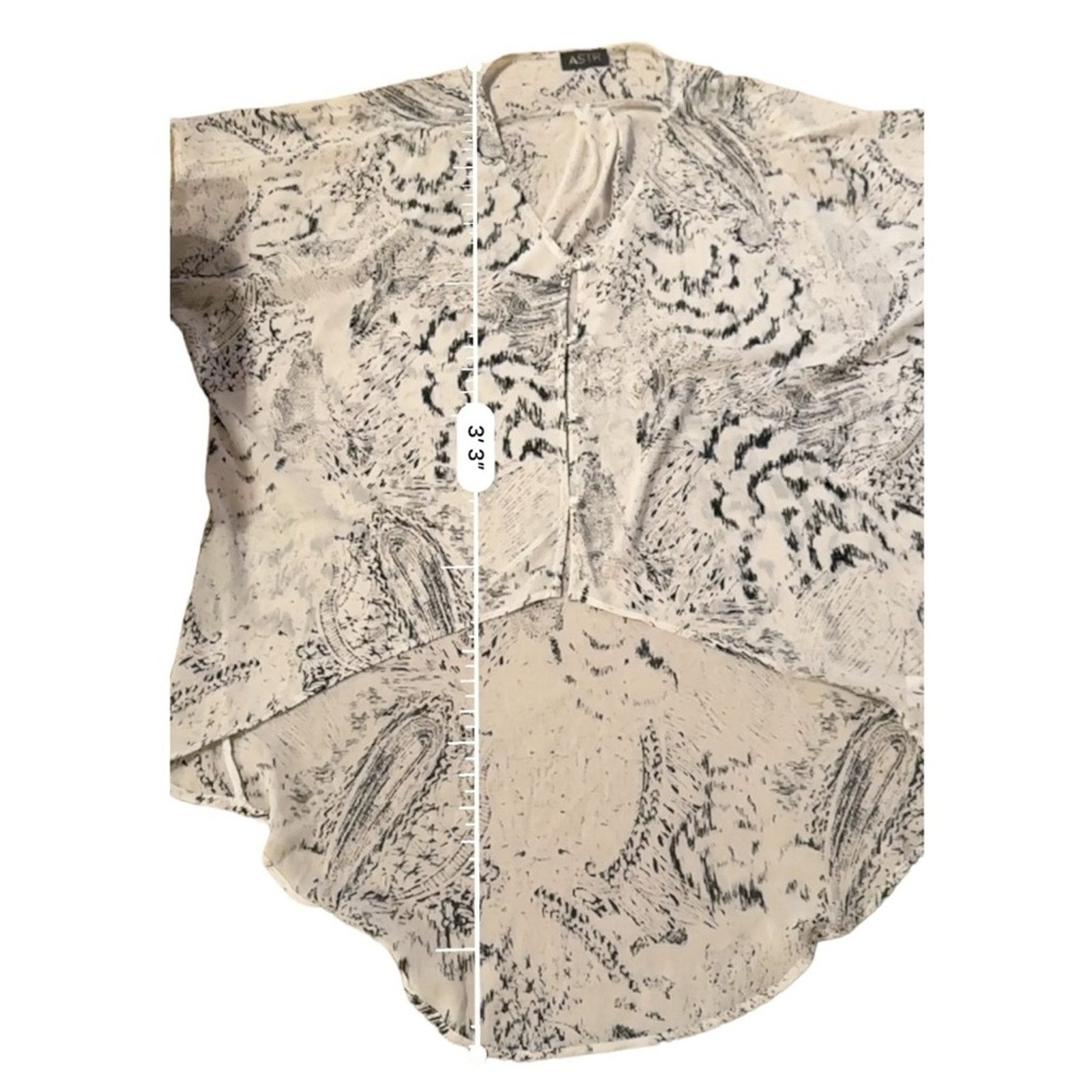 ASTR The Label ASTR Cream & Black Animal Print High Low Shear Tunic Top S Size S / US 4 / IT 40 - 8 Thumbnail